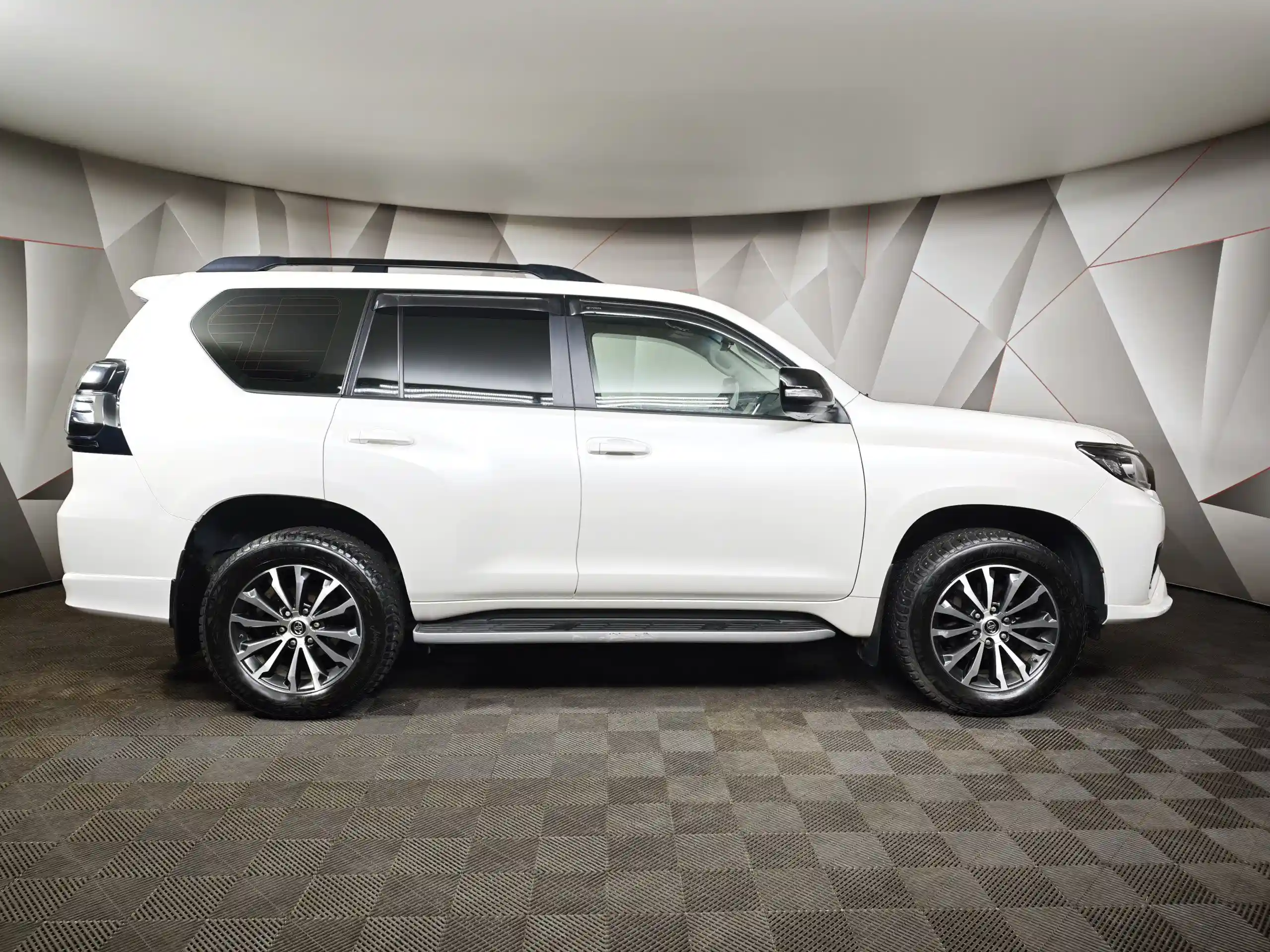 Toyota Land Cruiser Prado 2021