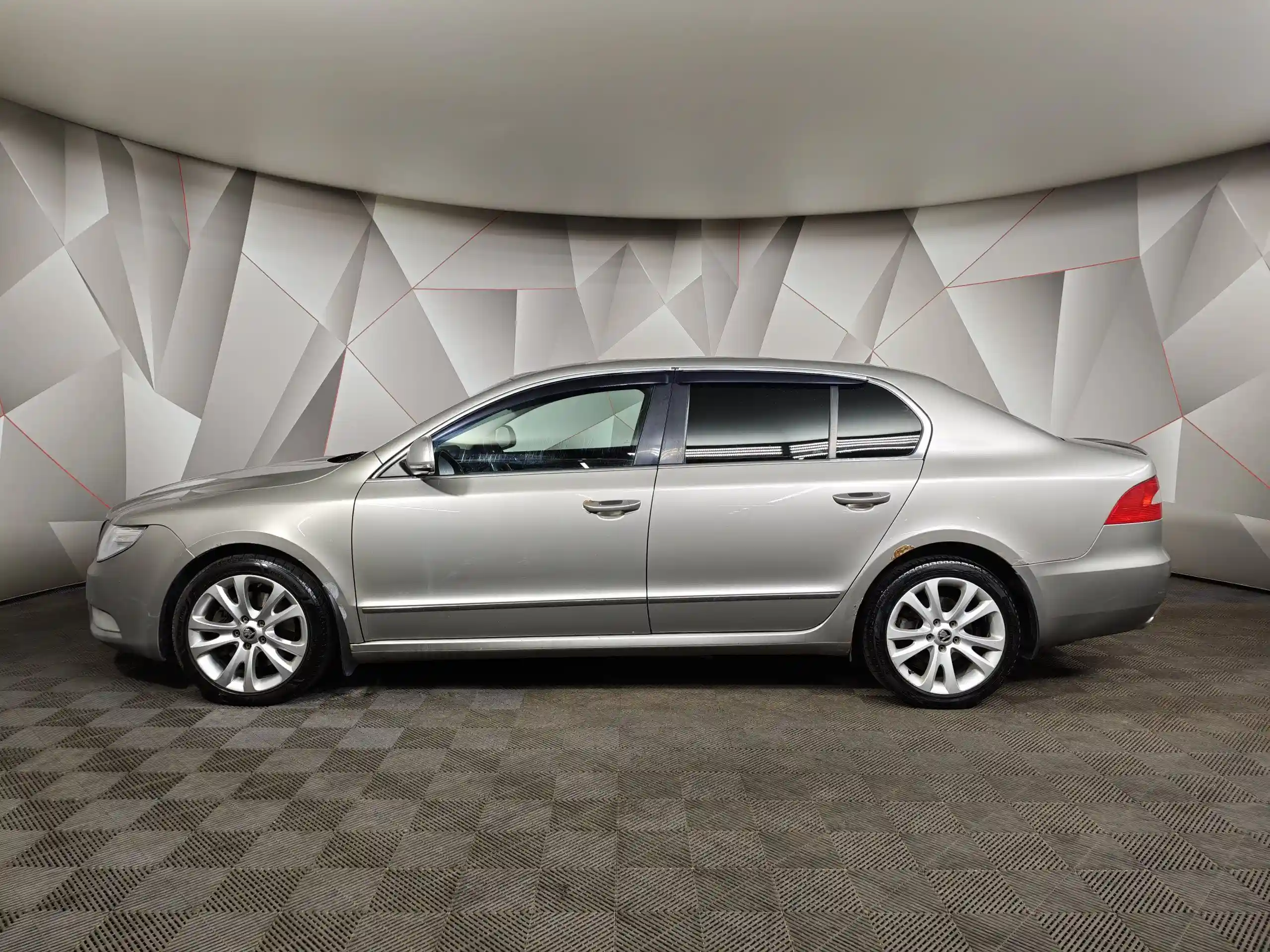 Skoda Superb 2012
