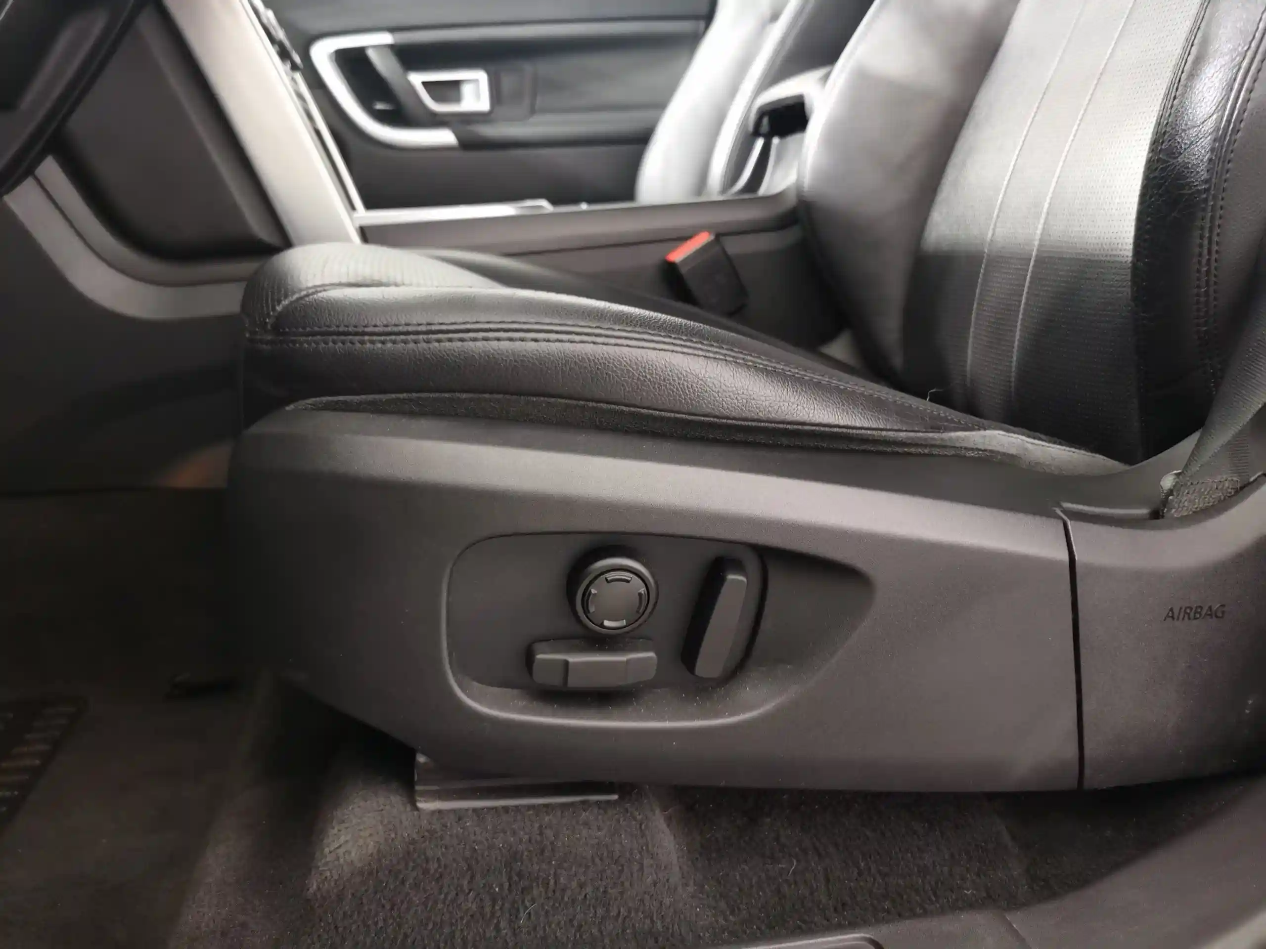 Land Rover Discovery Sport 2017