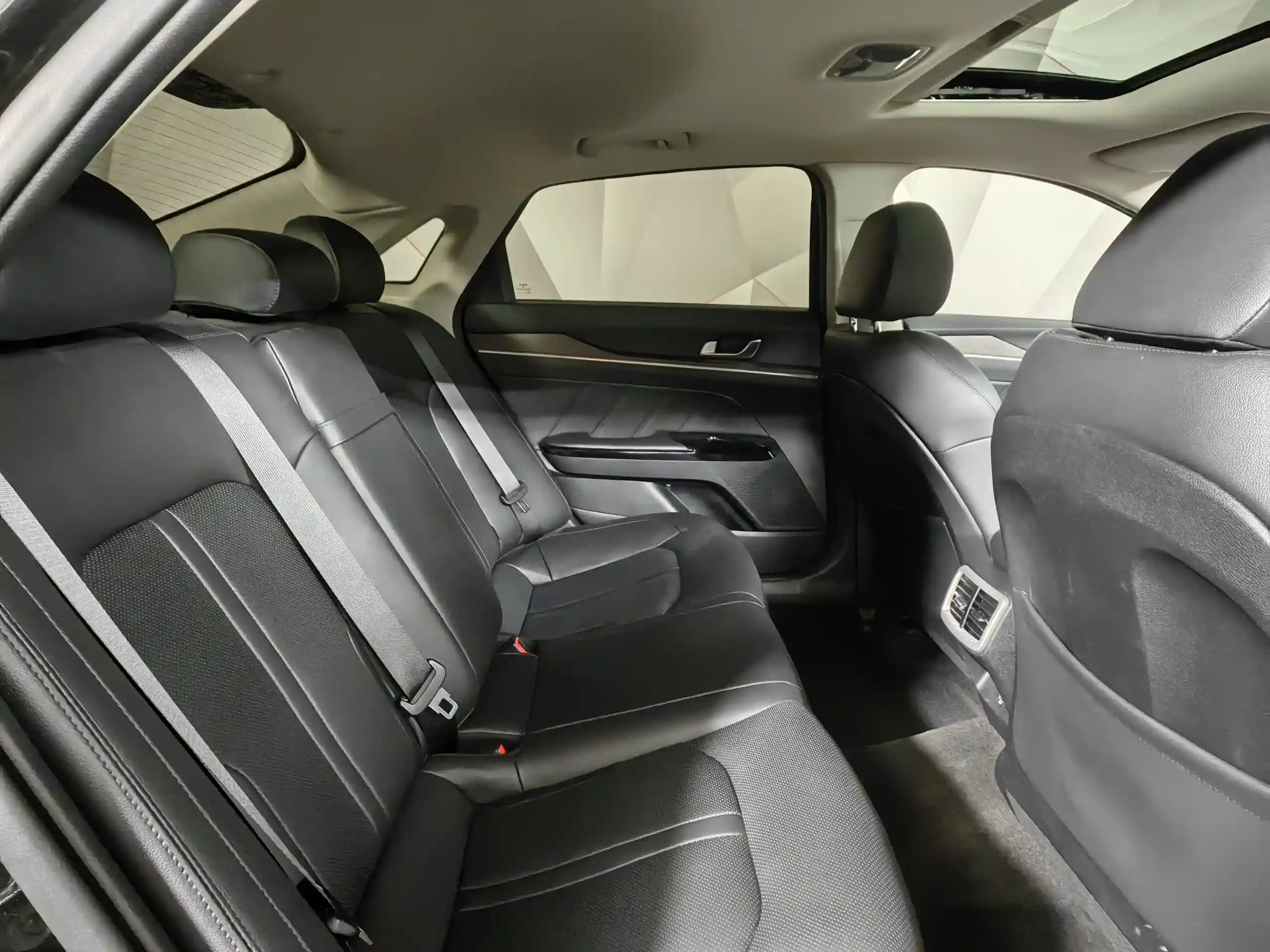 Kia K5 2024