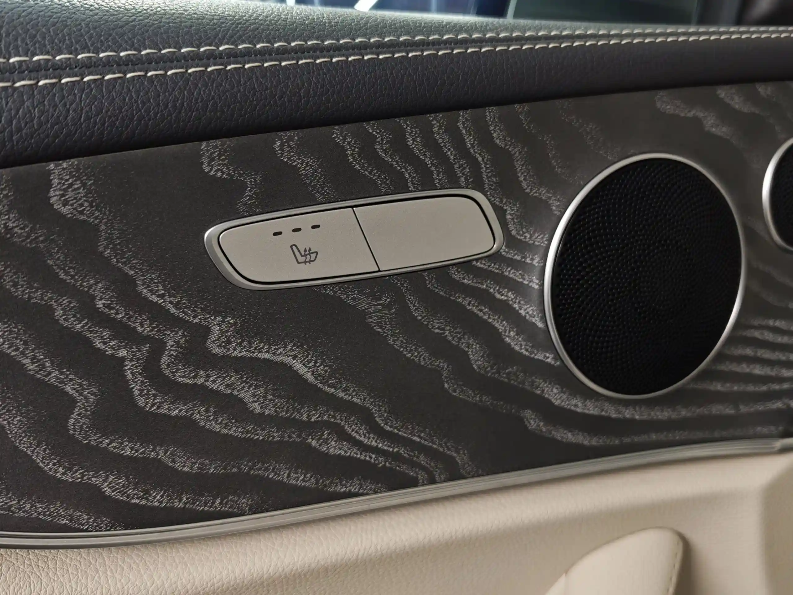 Mercedes-Benz E-Класс 2020
