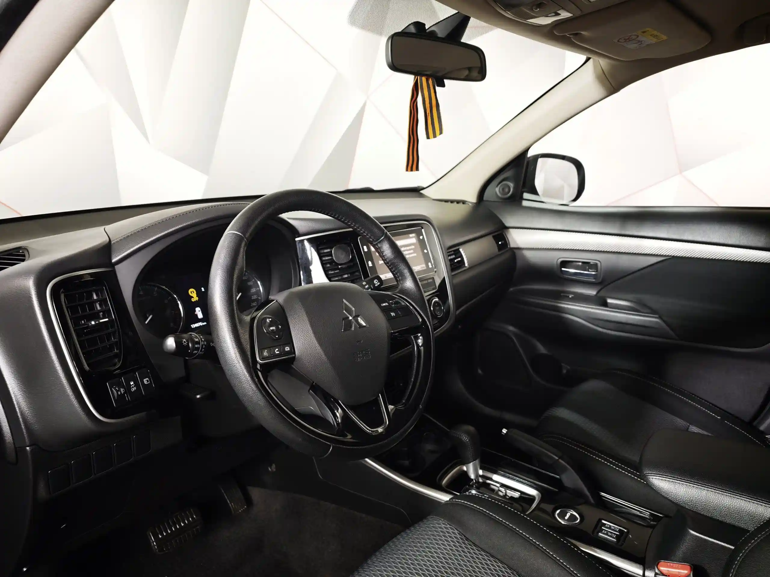 Mitsubishi Outlander 2018