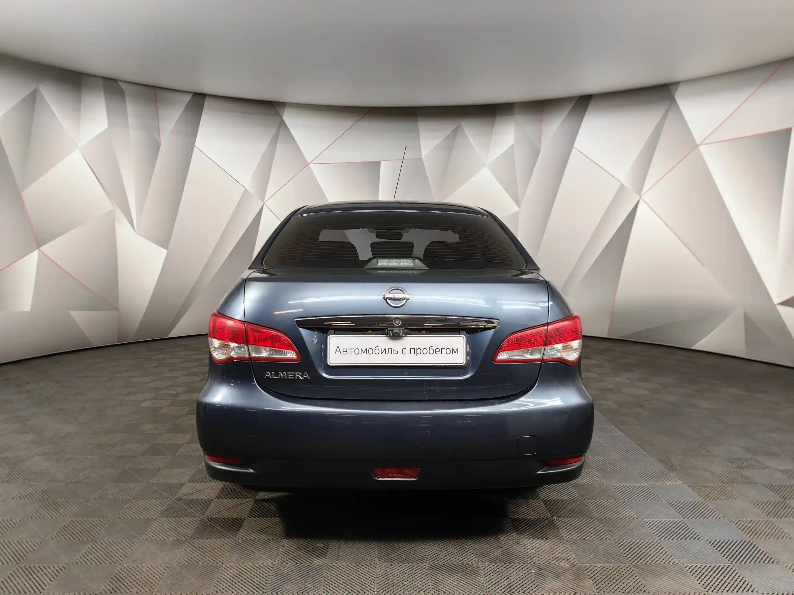 Nissan Almera 2014