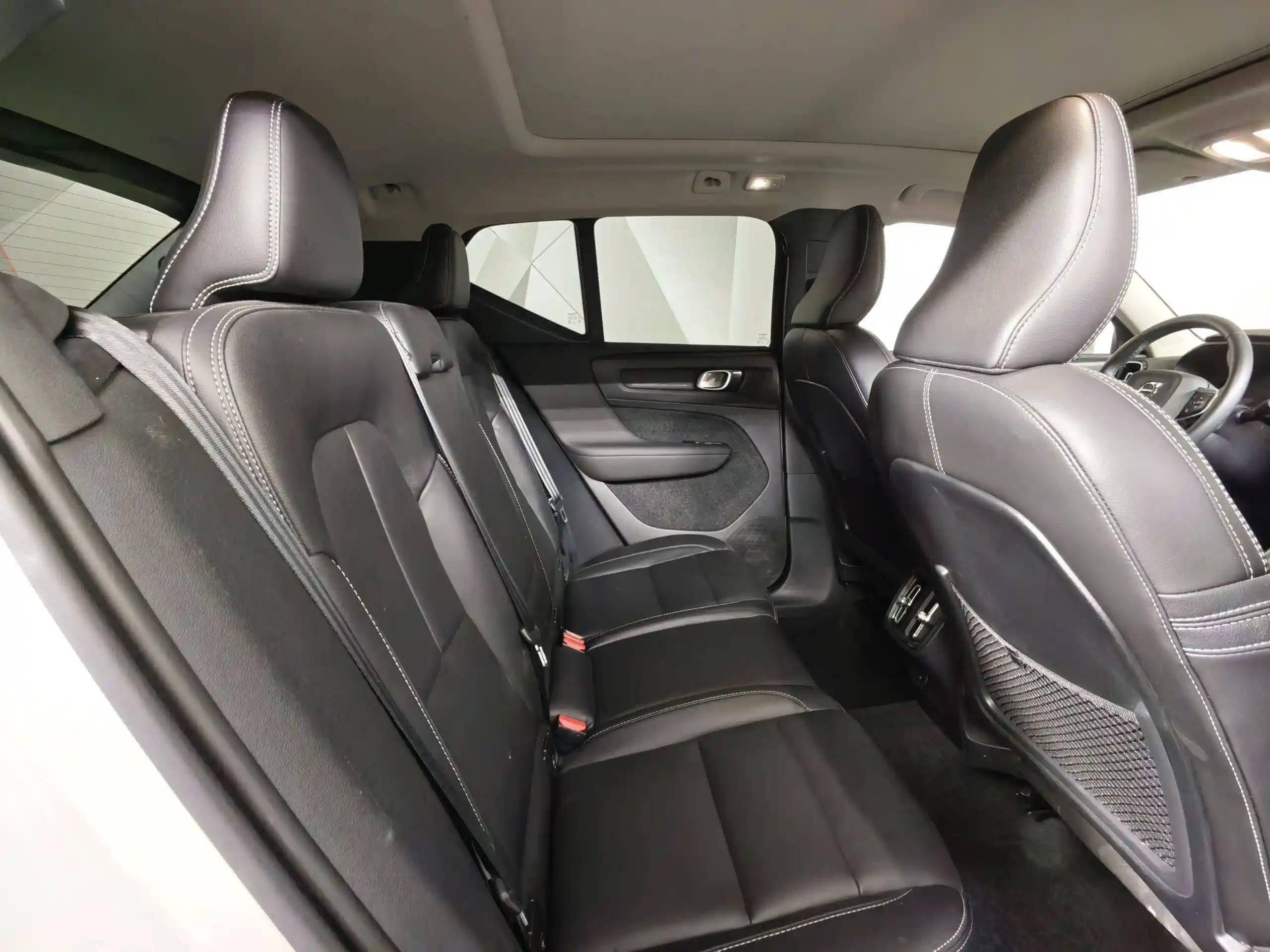 Volvo XC40 2023