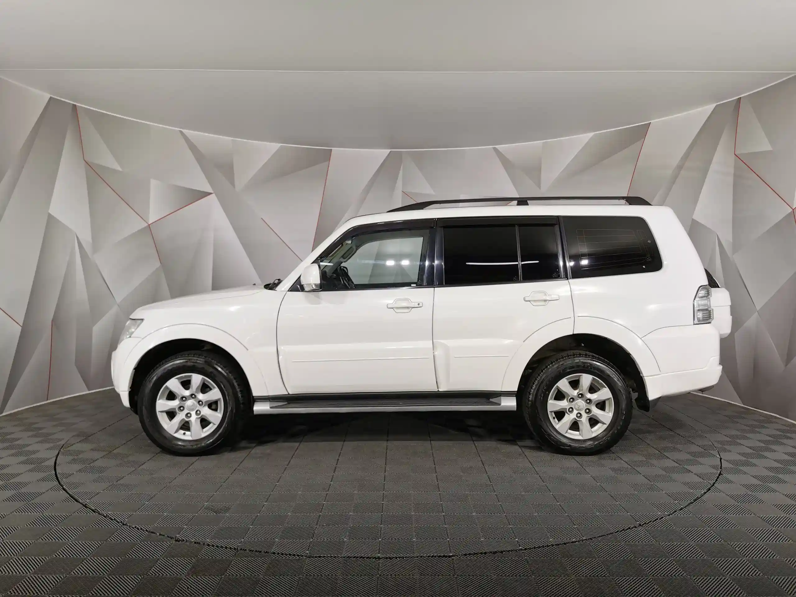 Mitsubishi Pajero 2011