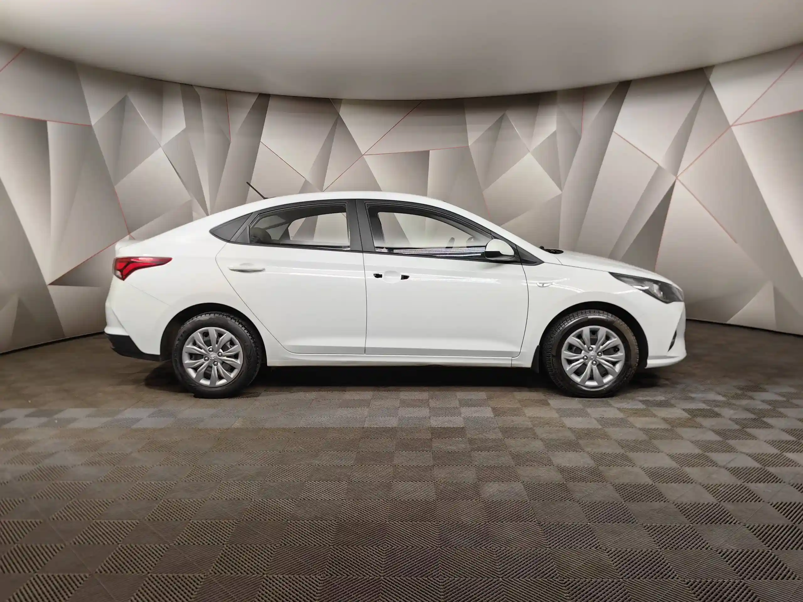 Hyundai Solaris 2021