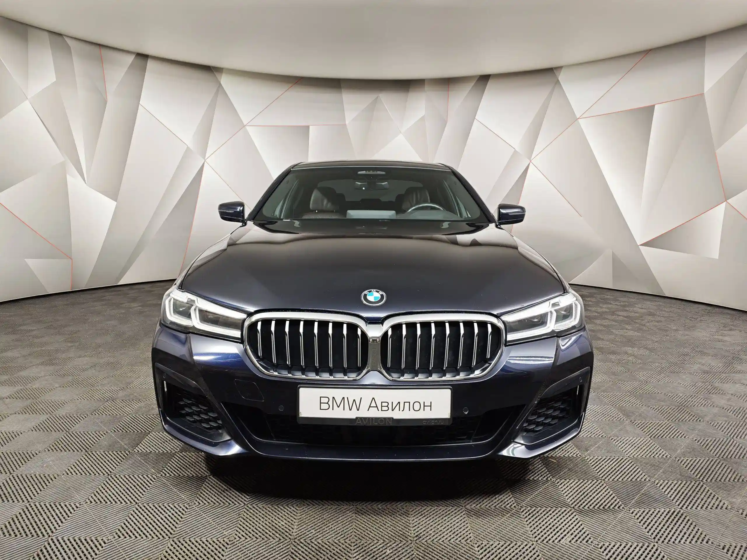 BMW 5 серия 2020