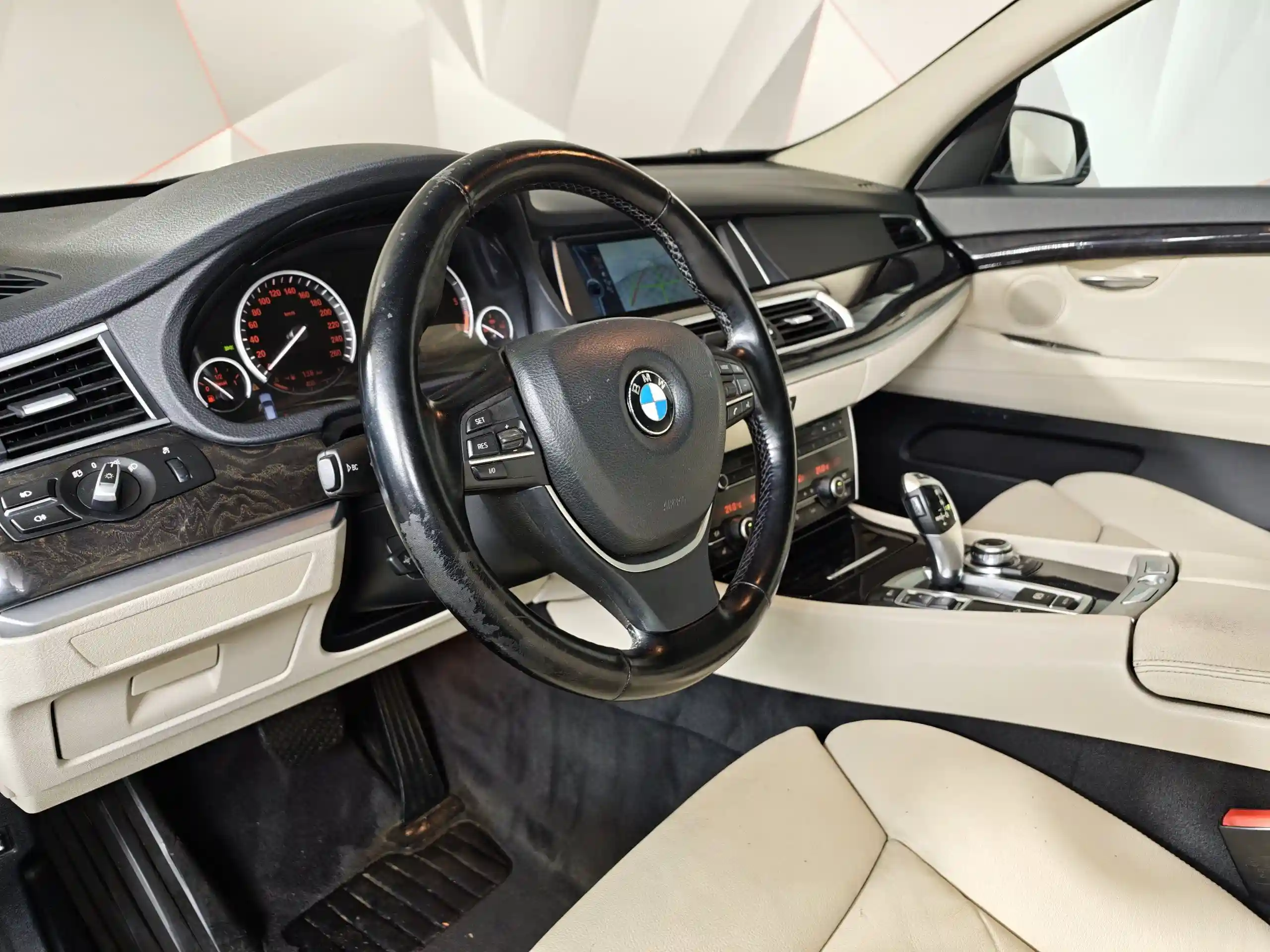 BMW 5 серия 2012
