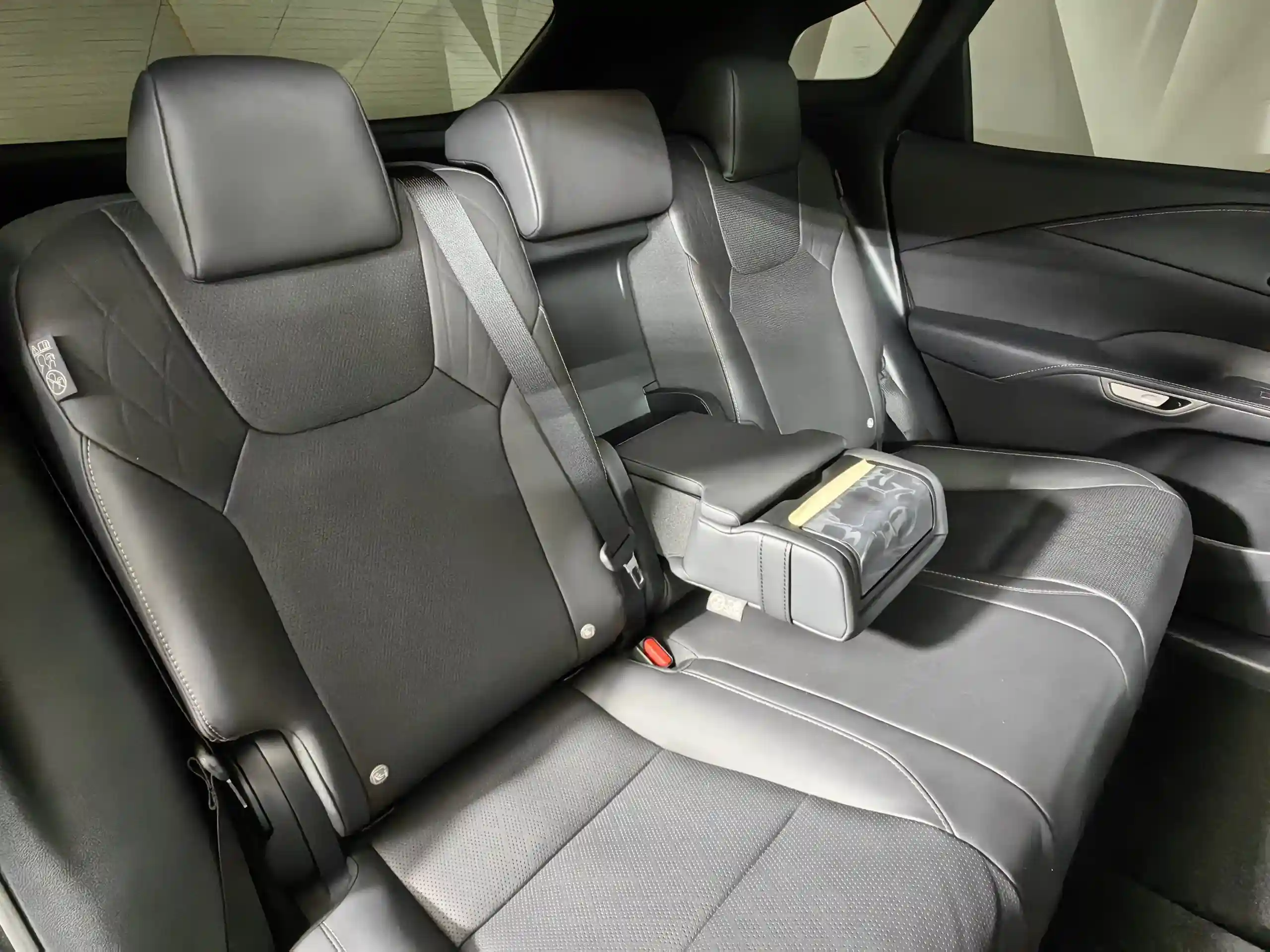 Lexus RX 2023