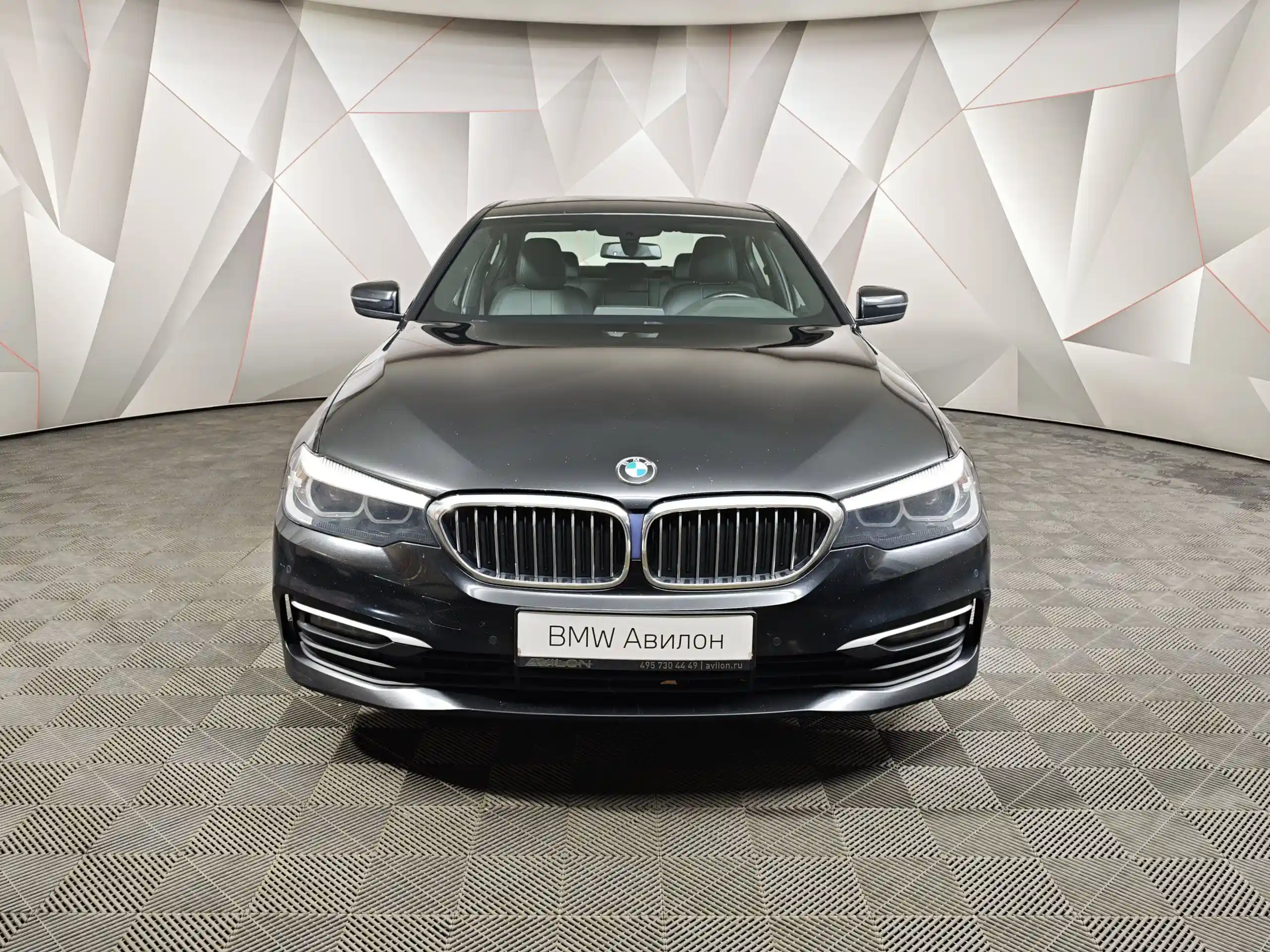 BMW 5 серия 2019