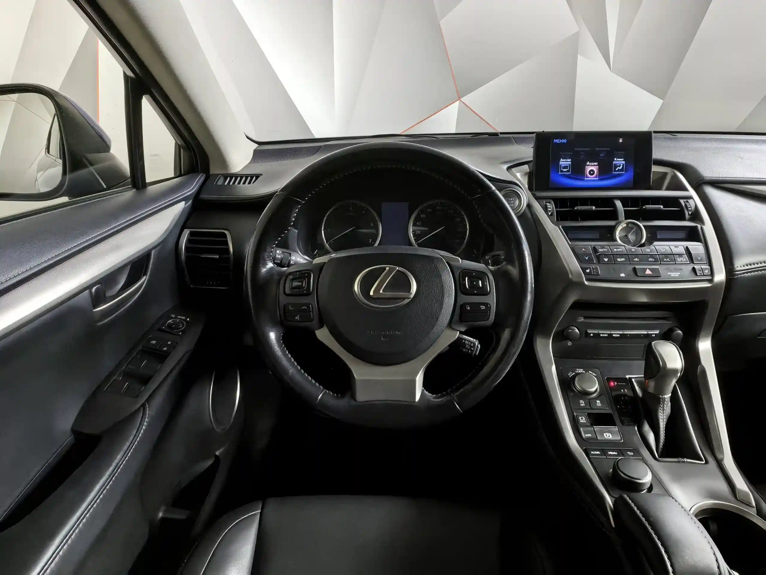 Lexus NX 2015