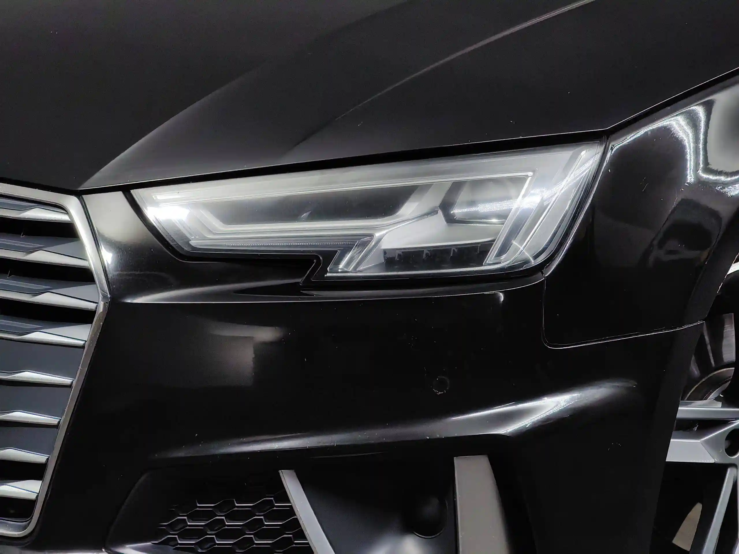 Audi A4 2019