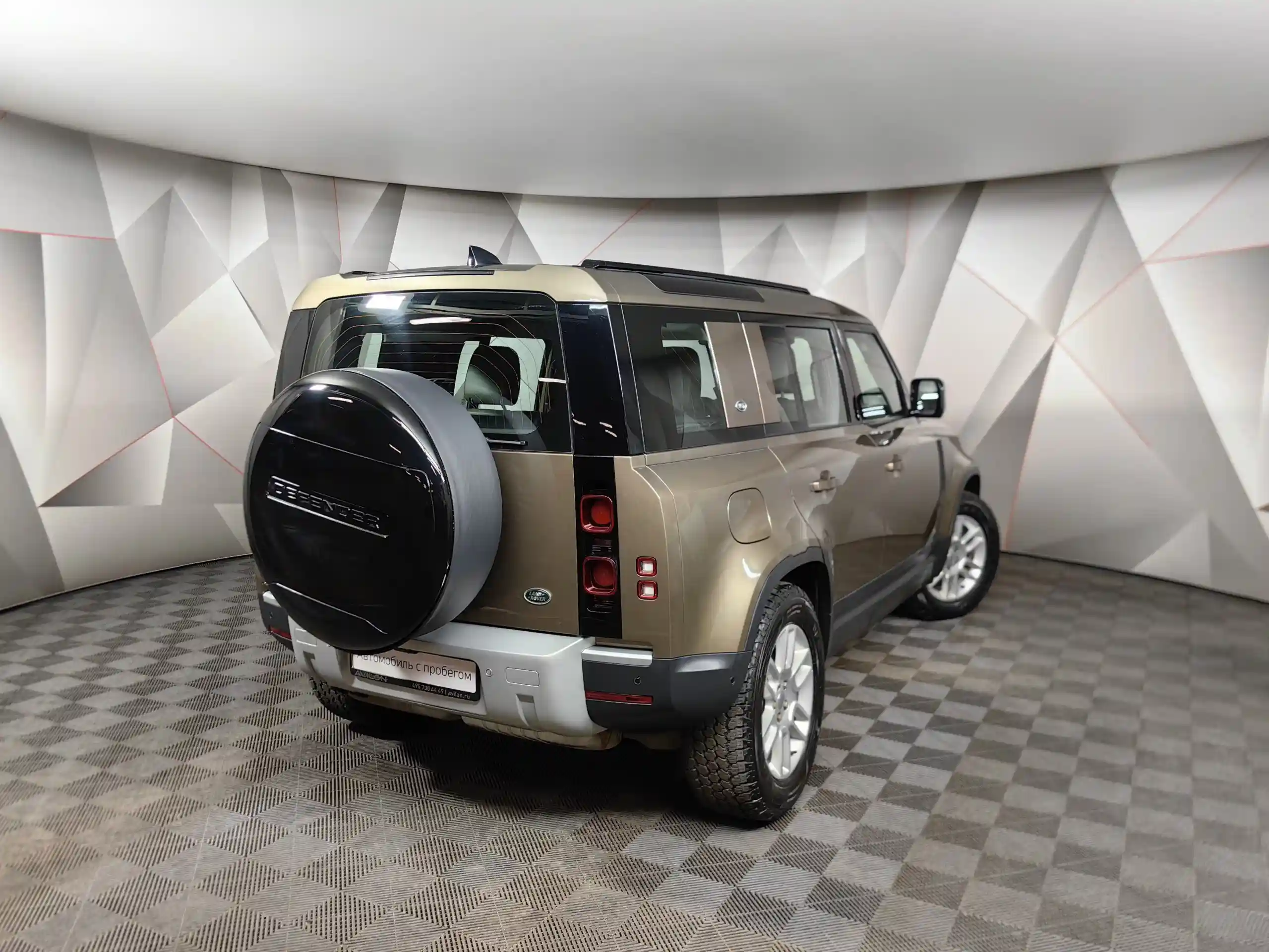 Land Rover Defender 2021