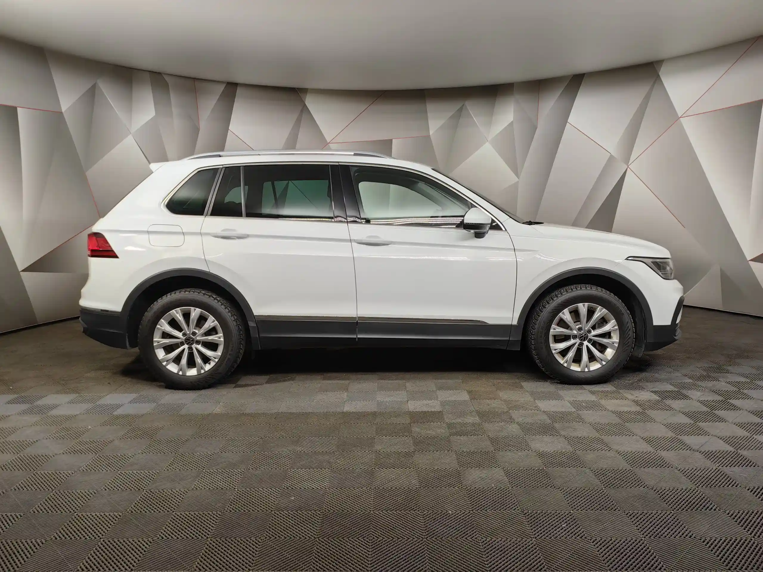 Volkswagen Tiguan 2021