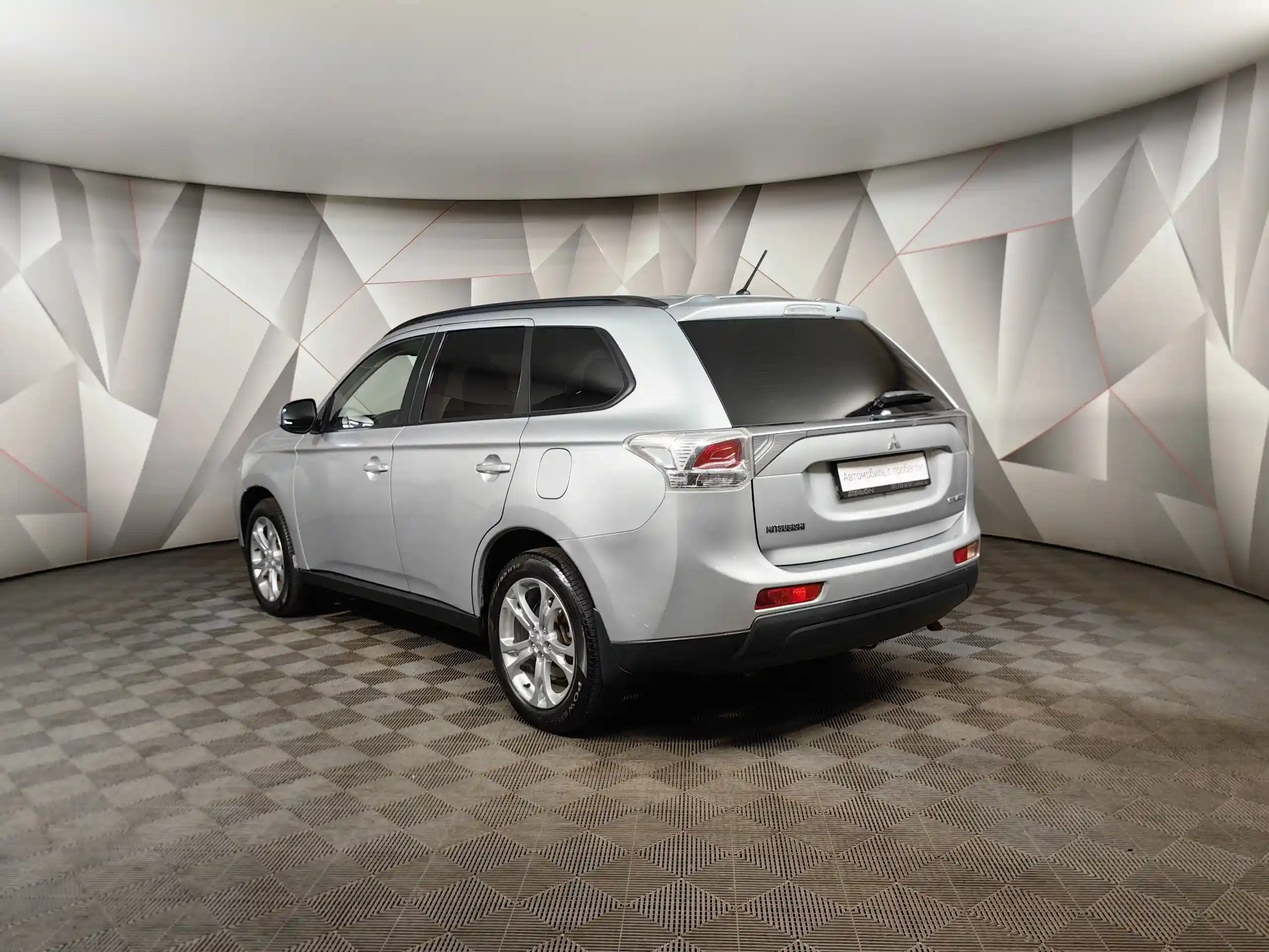 Mitsubishi Outlander 2013