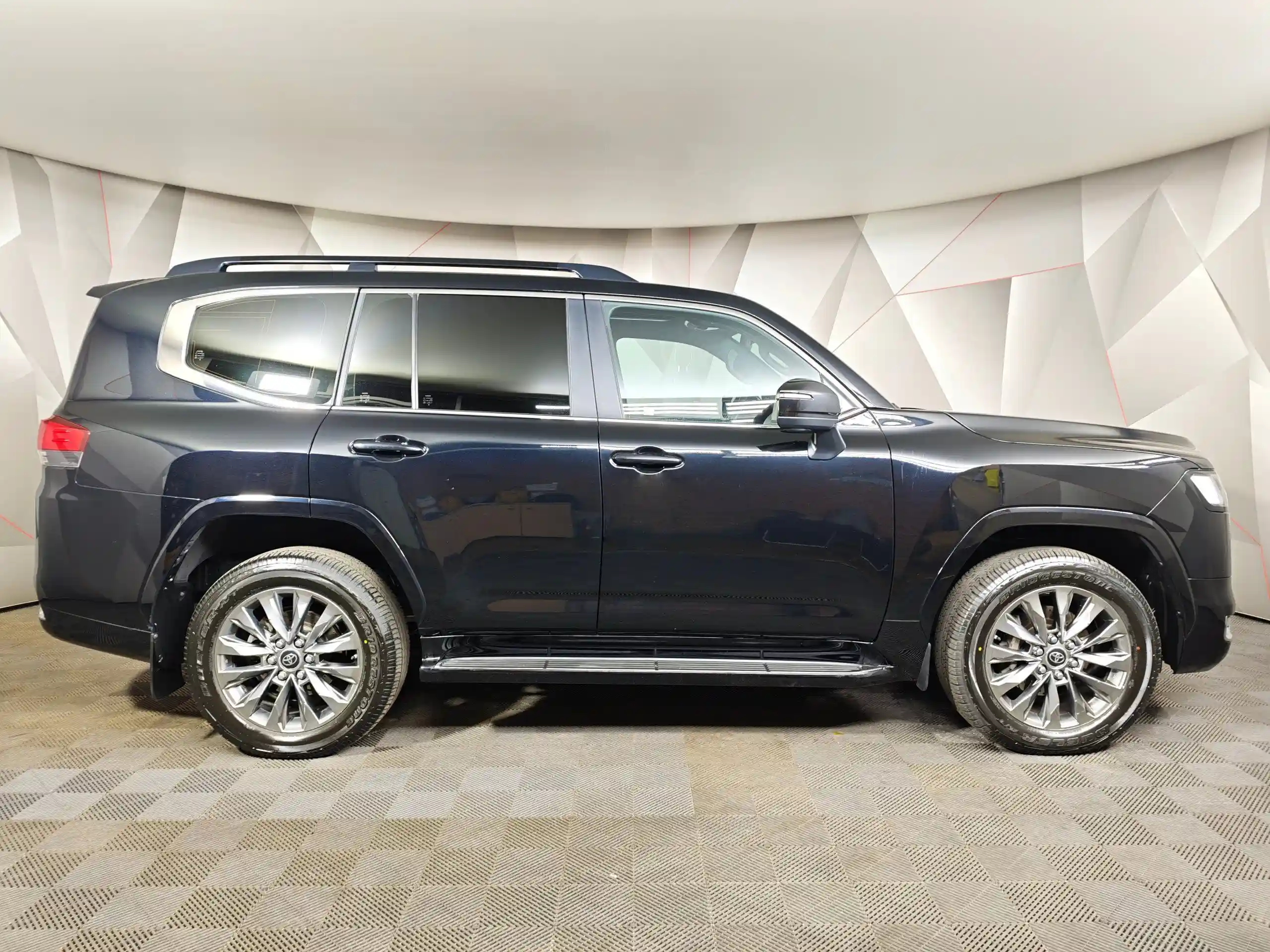 Toyota Land Cruiser 2023