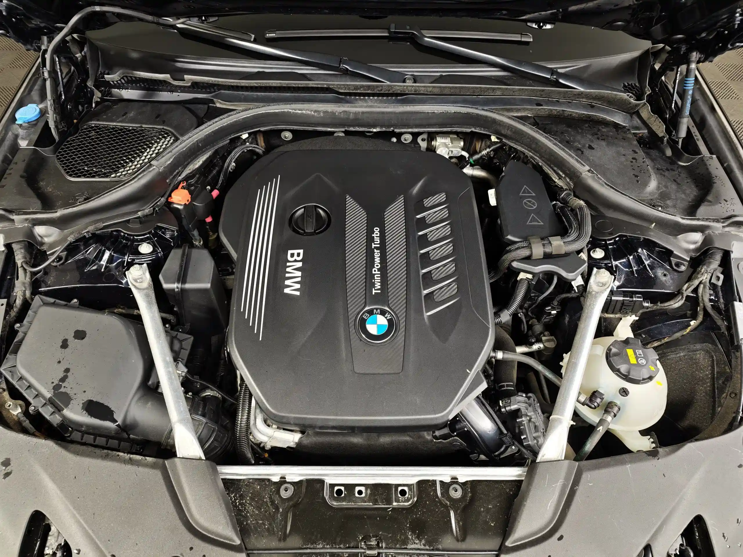 BMW 5 серия 2019