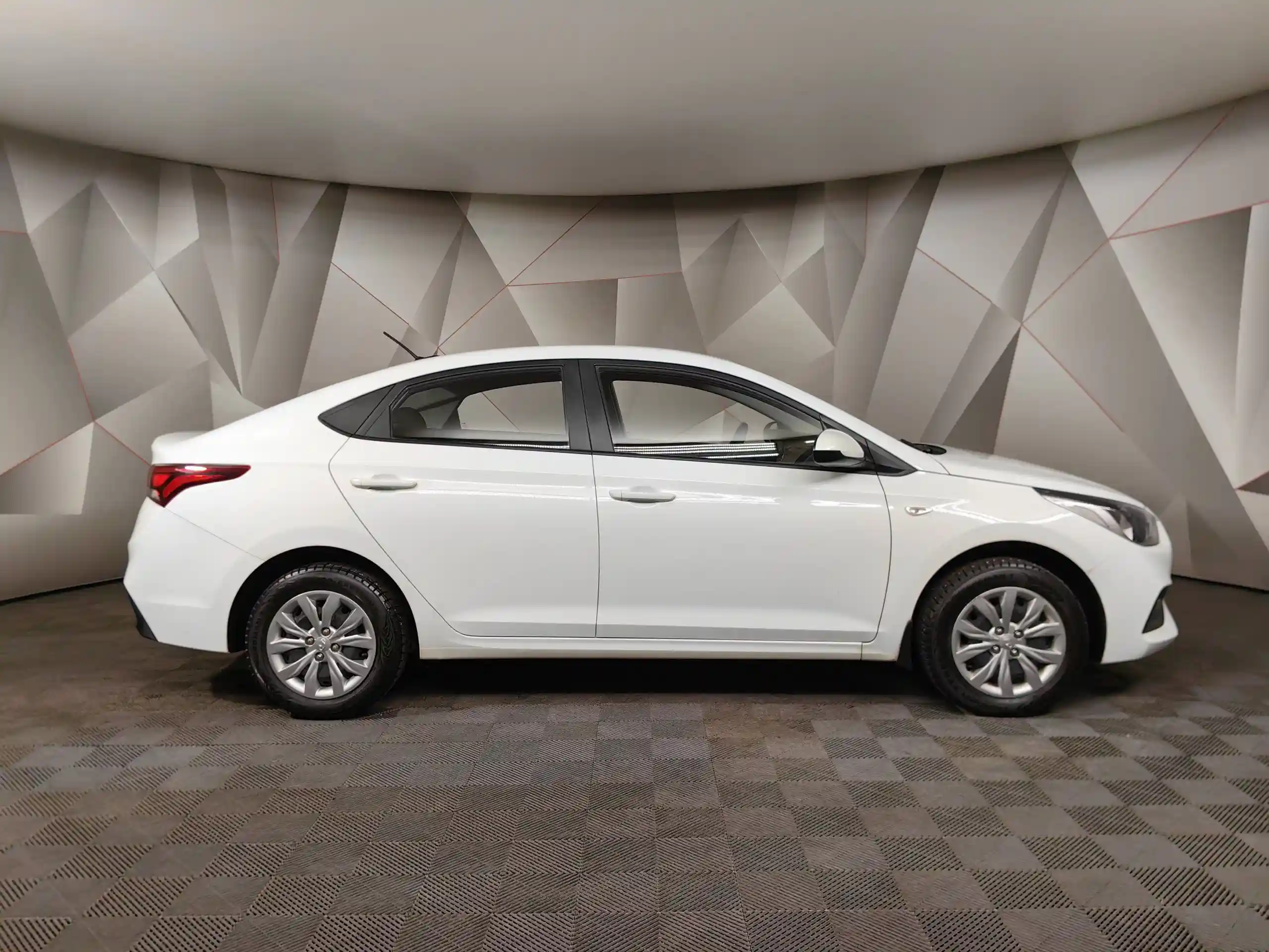 Hyundai Solaris 2019