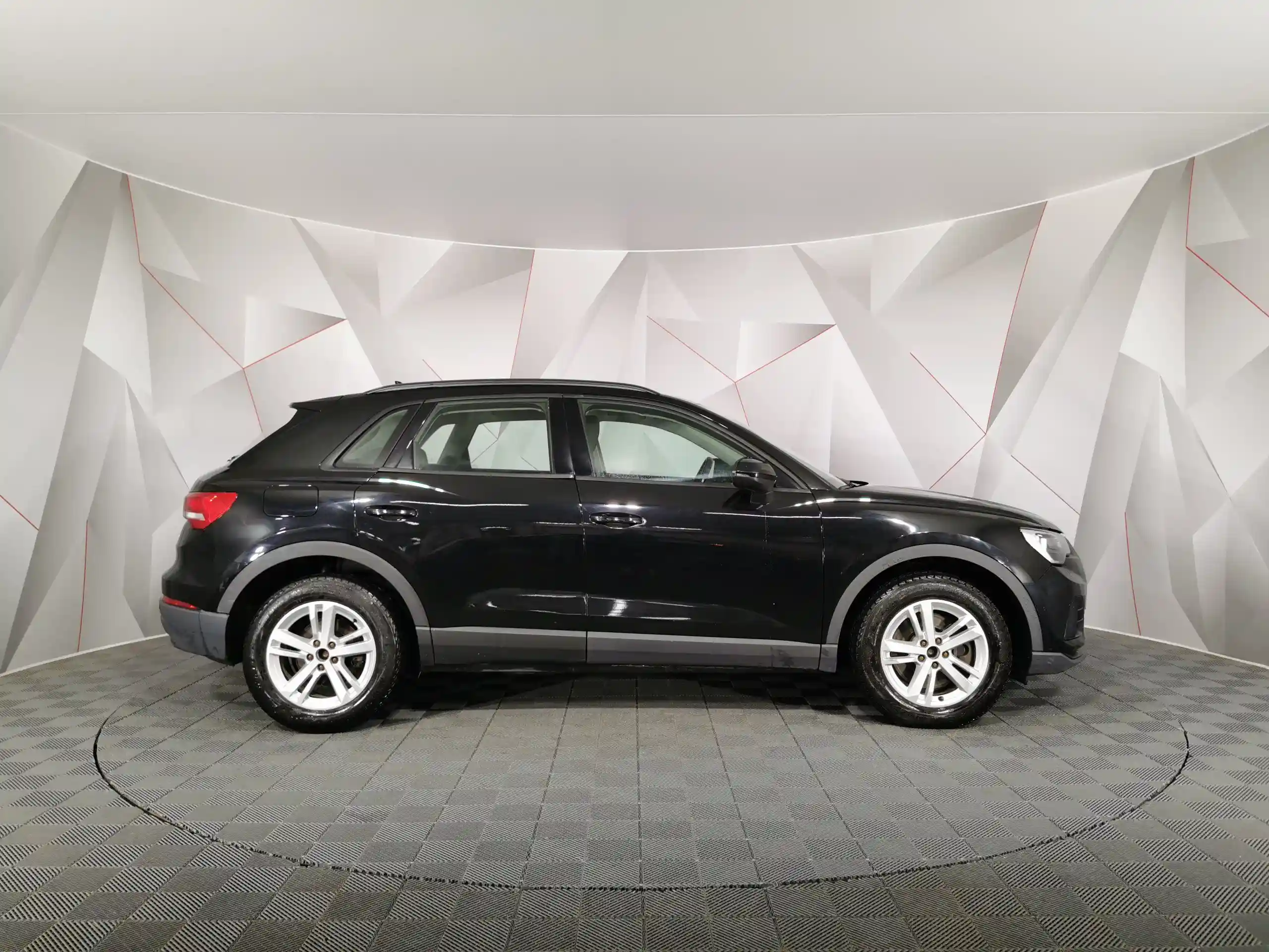 Audi Q3 2021