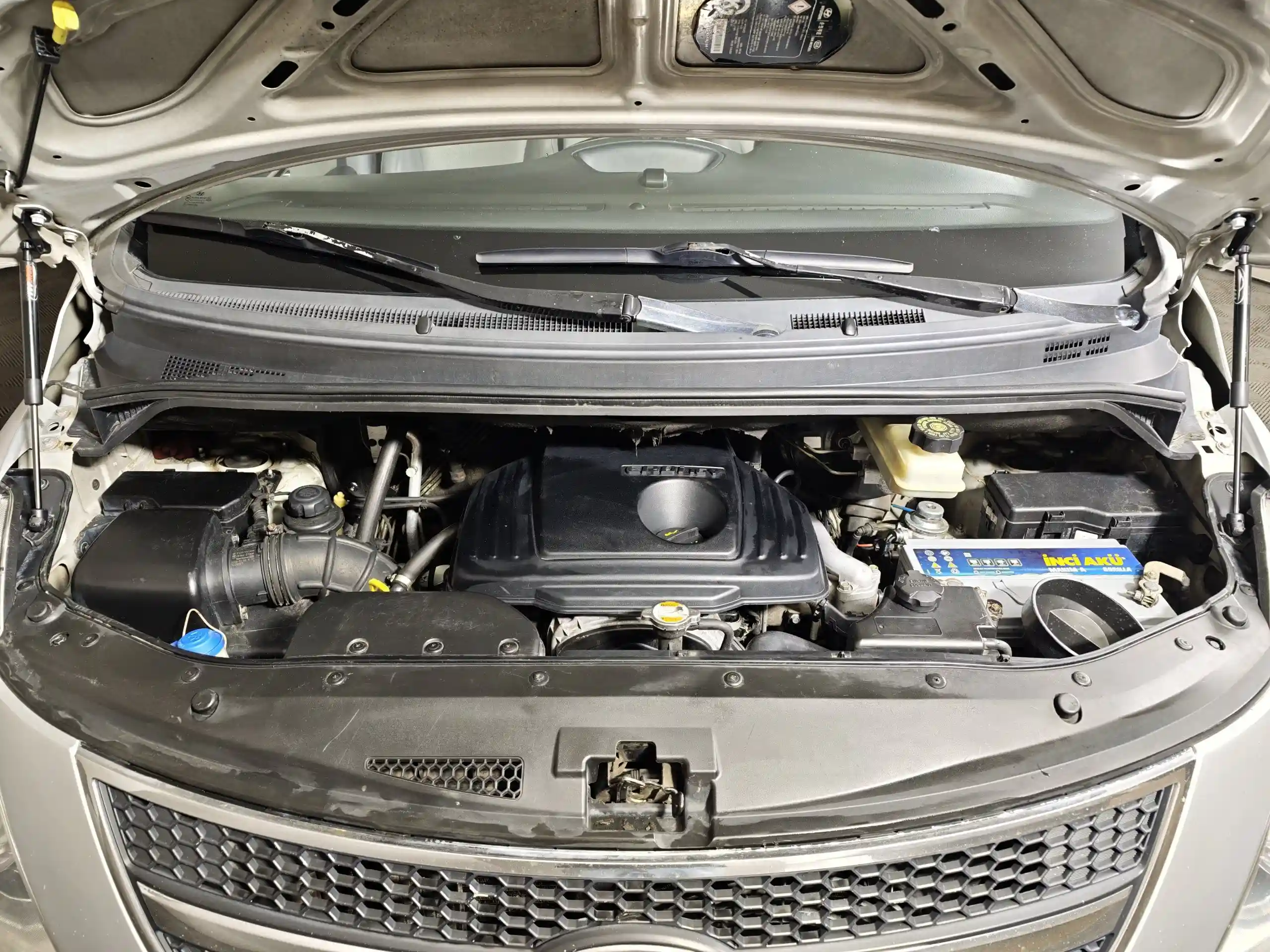 Hyundai Grand Starex 2008