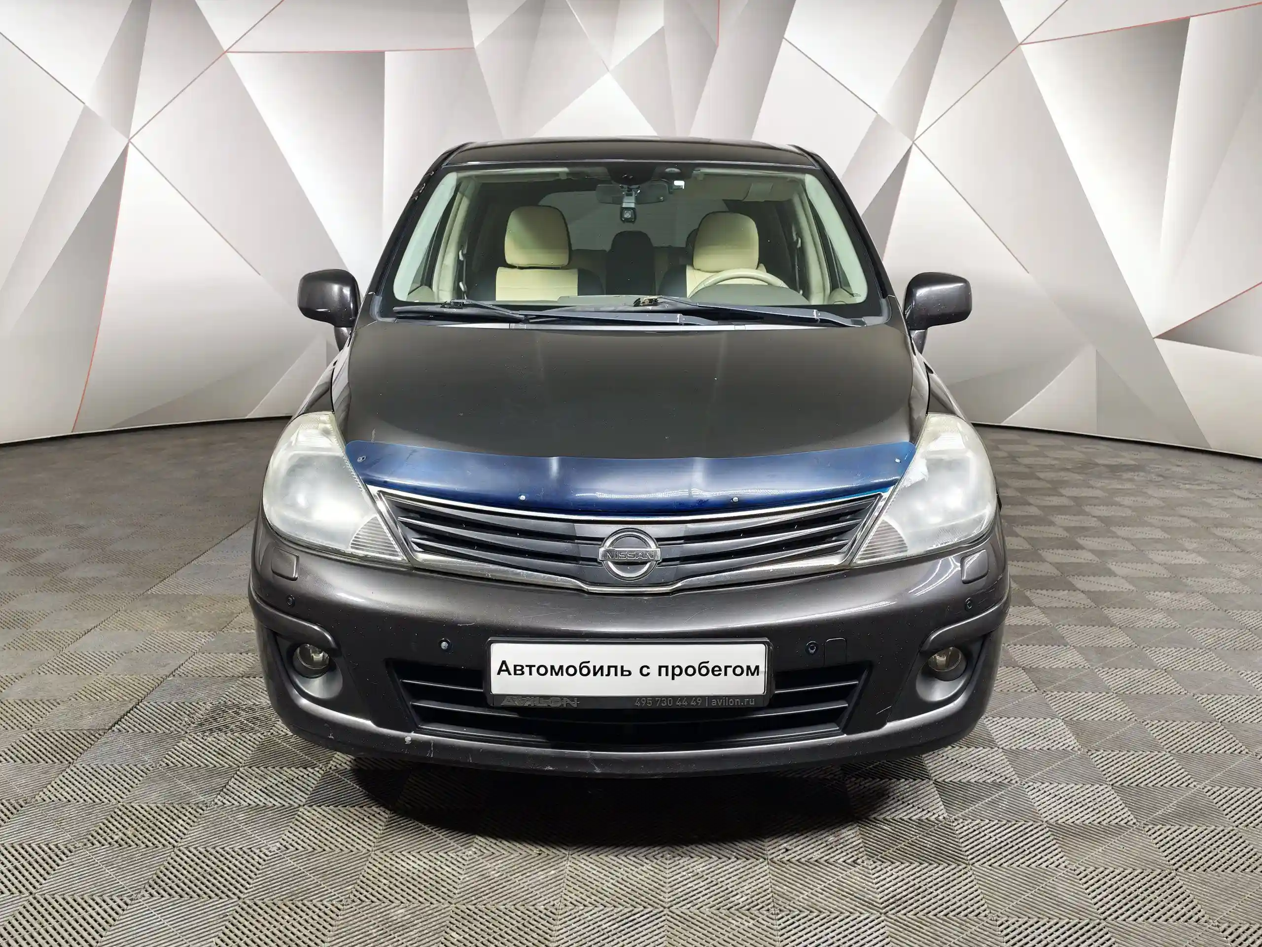 Nissan Tiida 2012