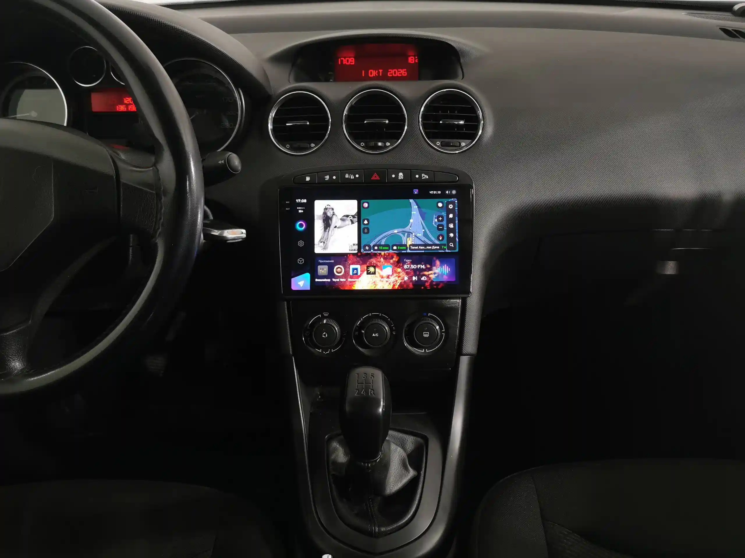 Peugeot 408 2013