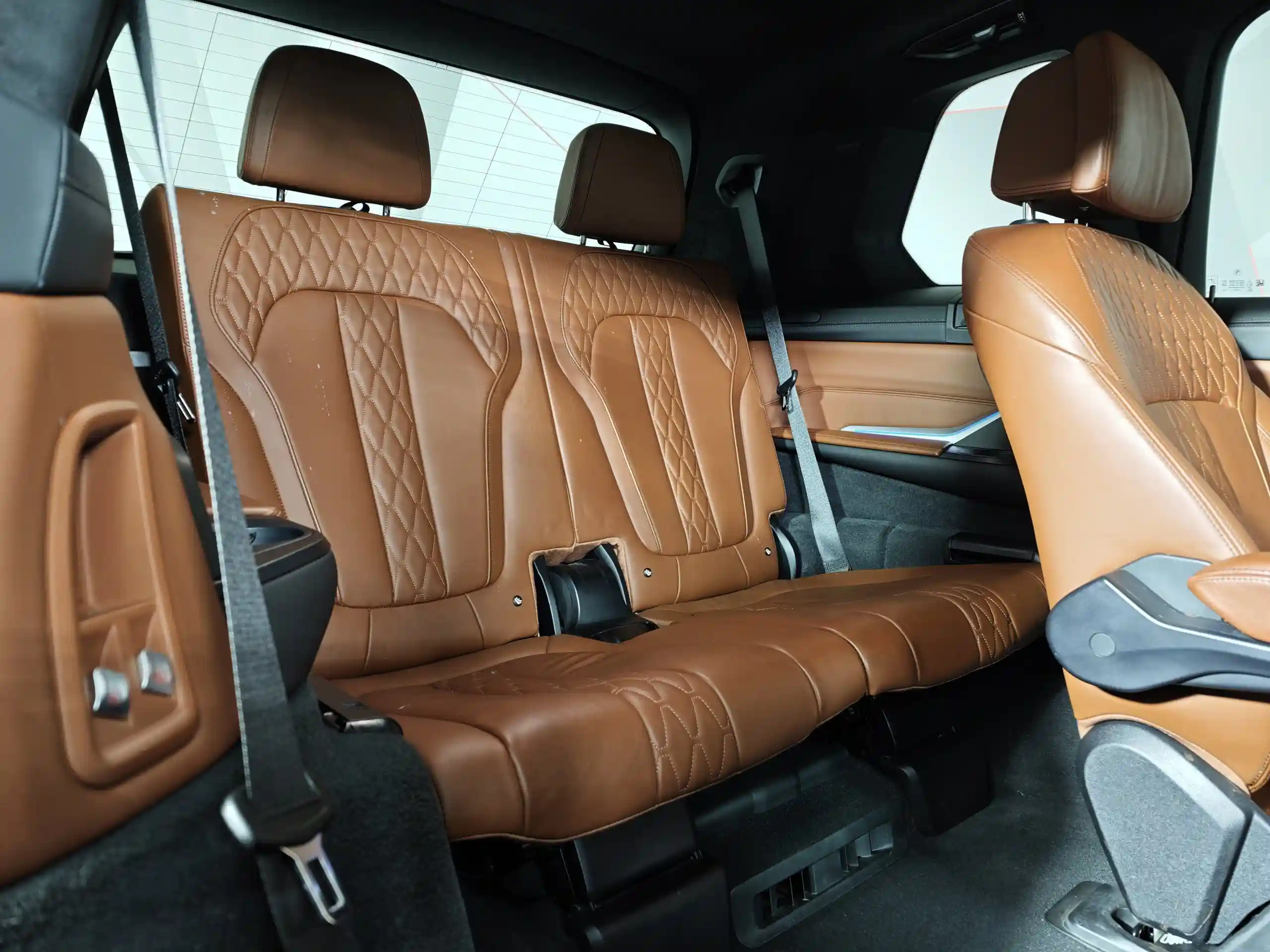 BMW X7 2021