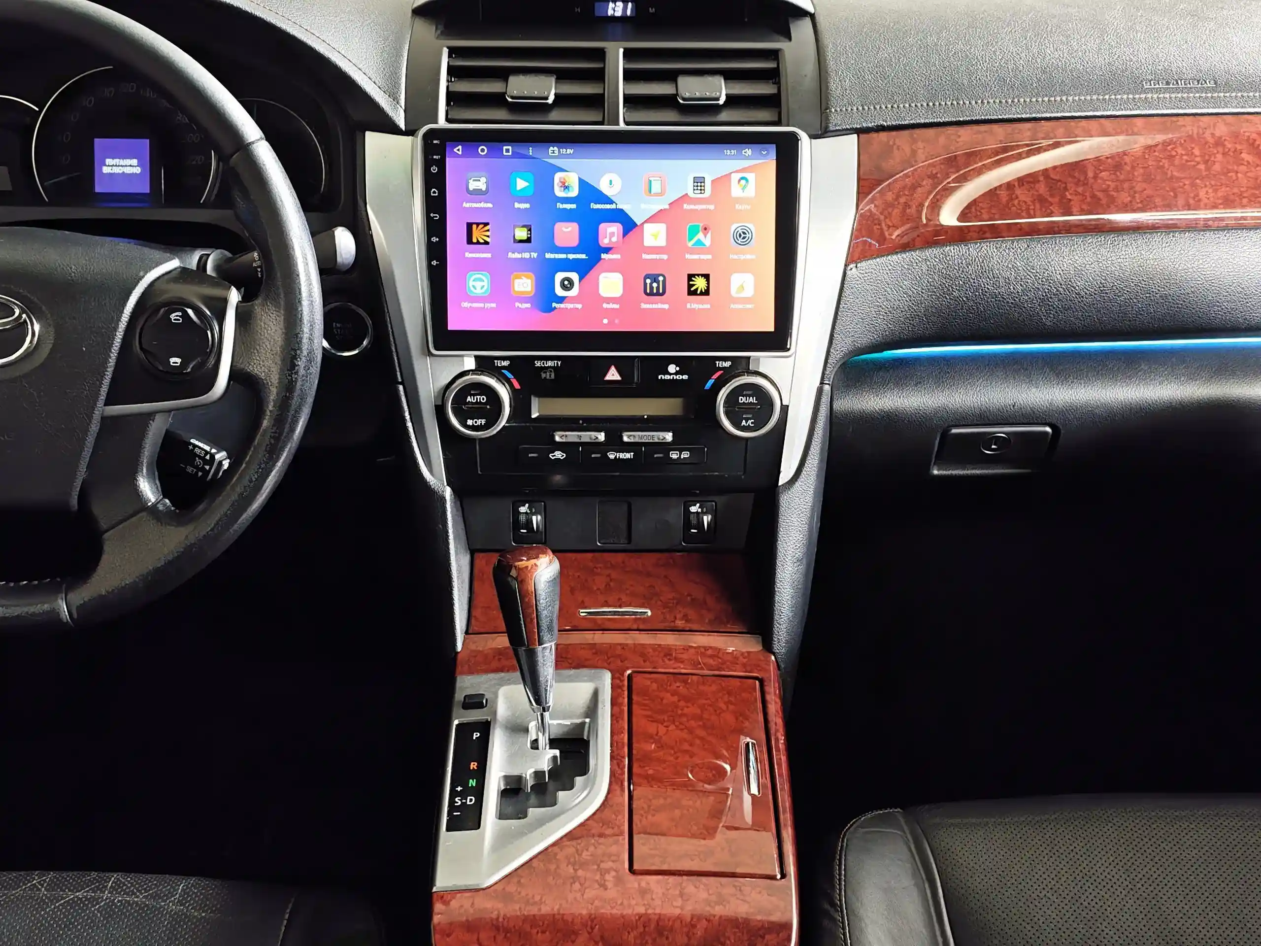 Toyota Camry 2012