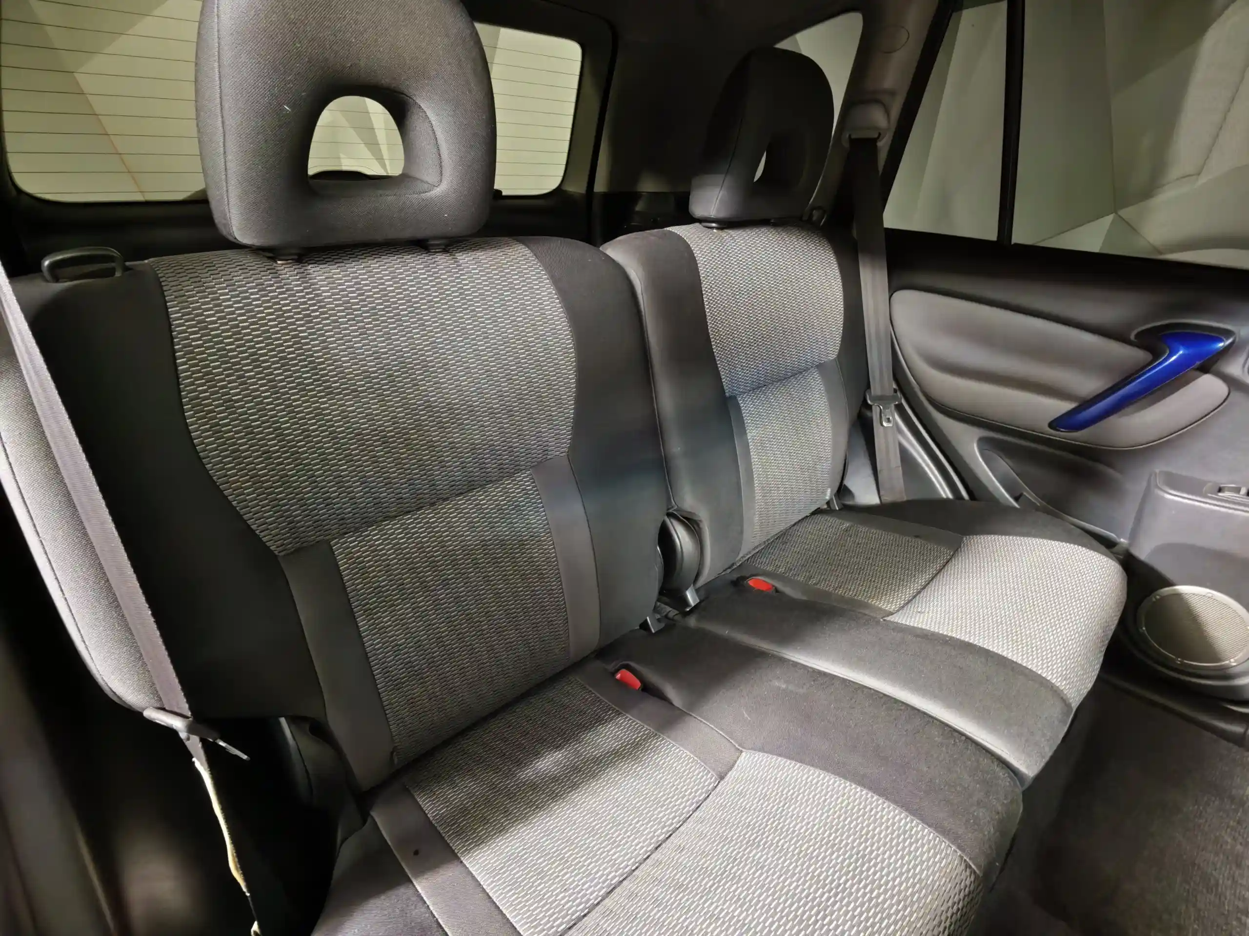 Toyota RAV4 2004