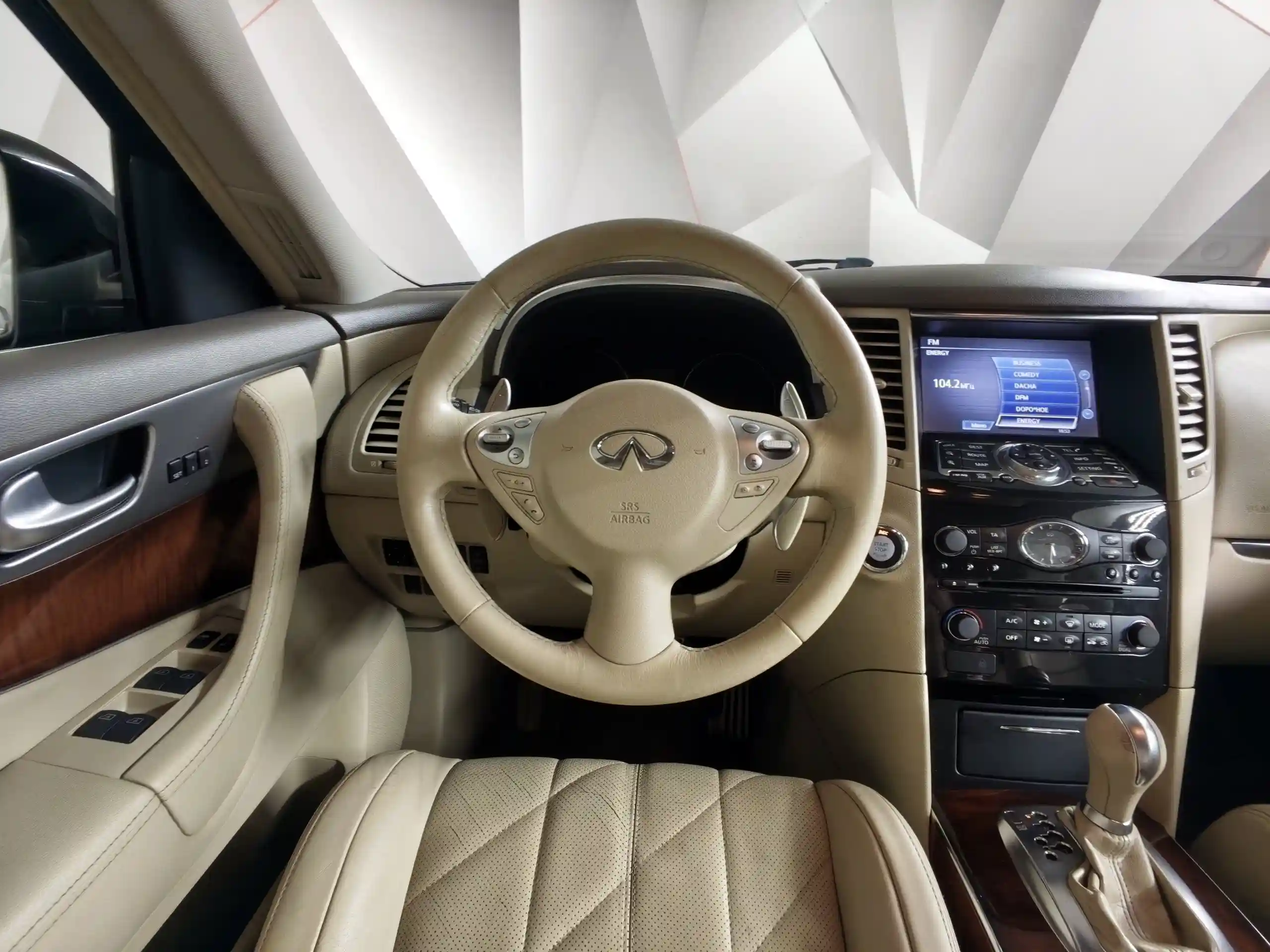 Infiniti FX-Series 2011