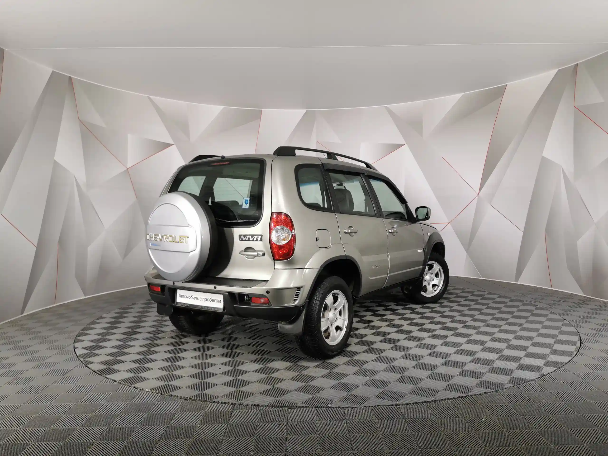 Chevrolet Niva 2013