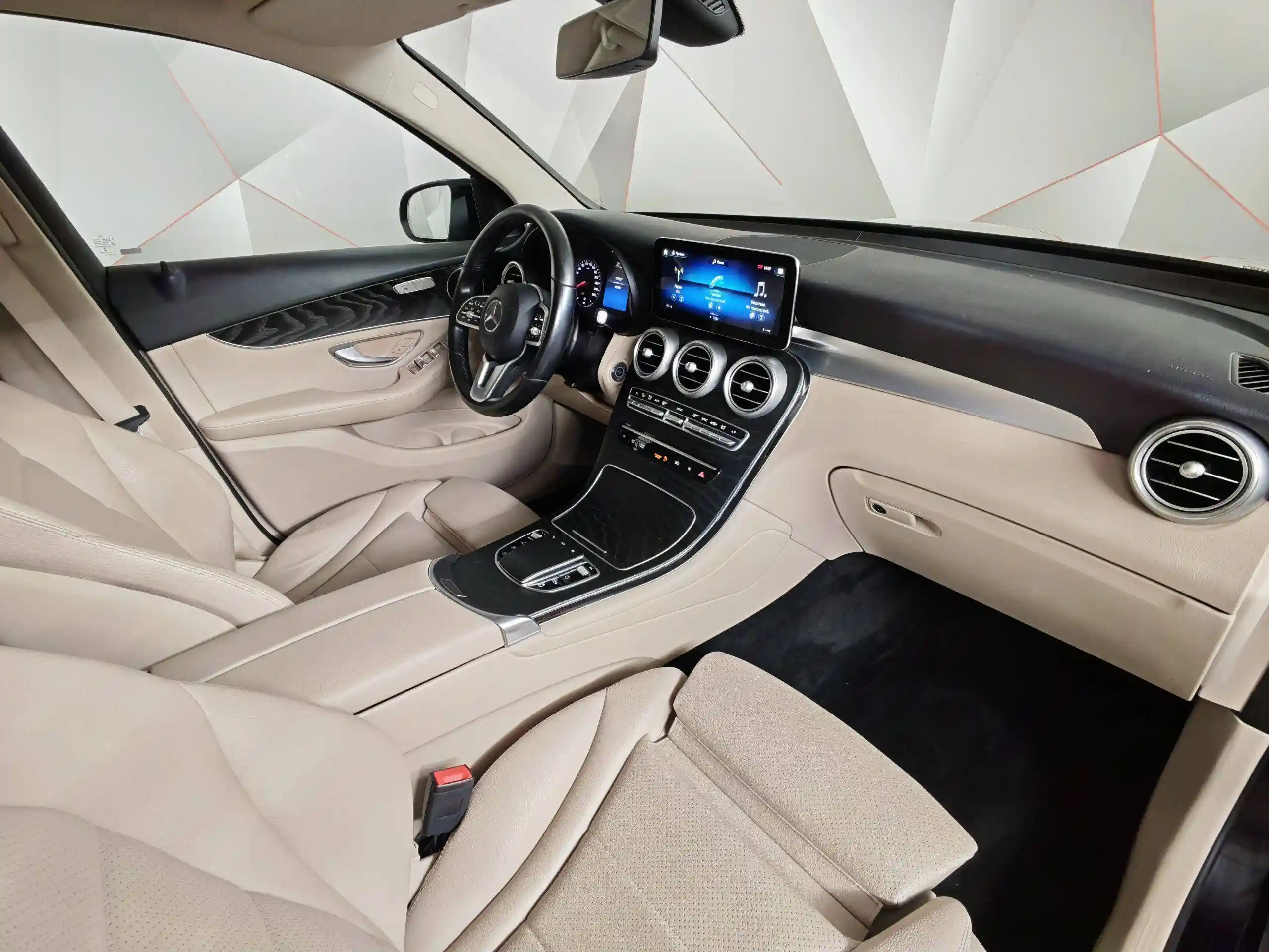 Mercedes-Benz GLC 2021
