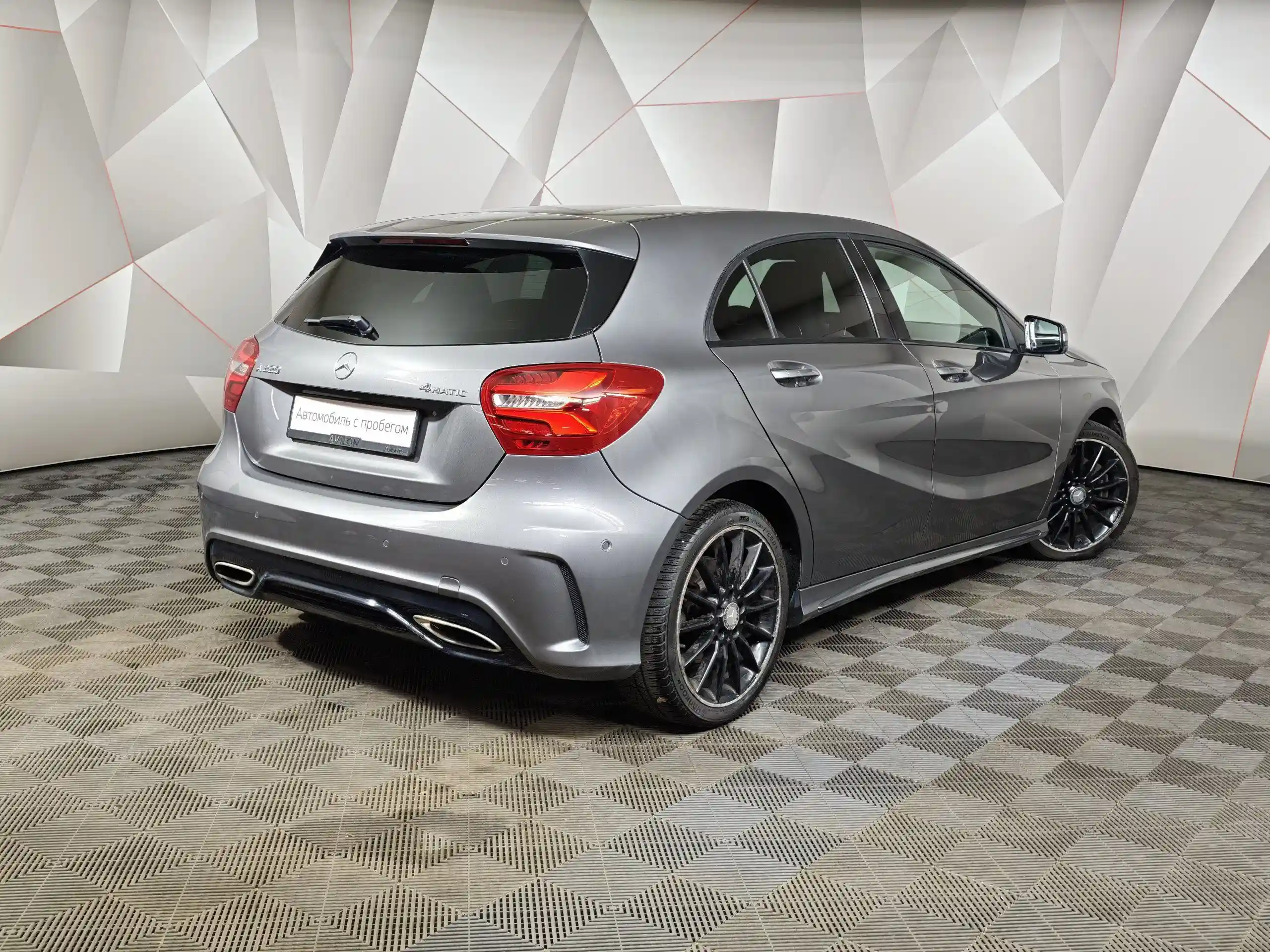 Mercedes-Benz A-Класс 2016