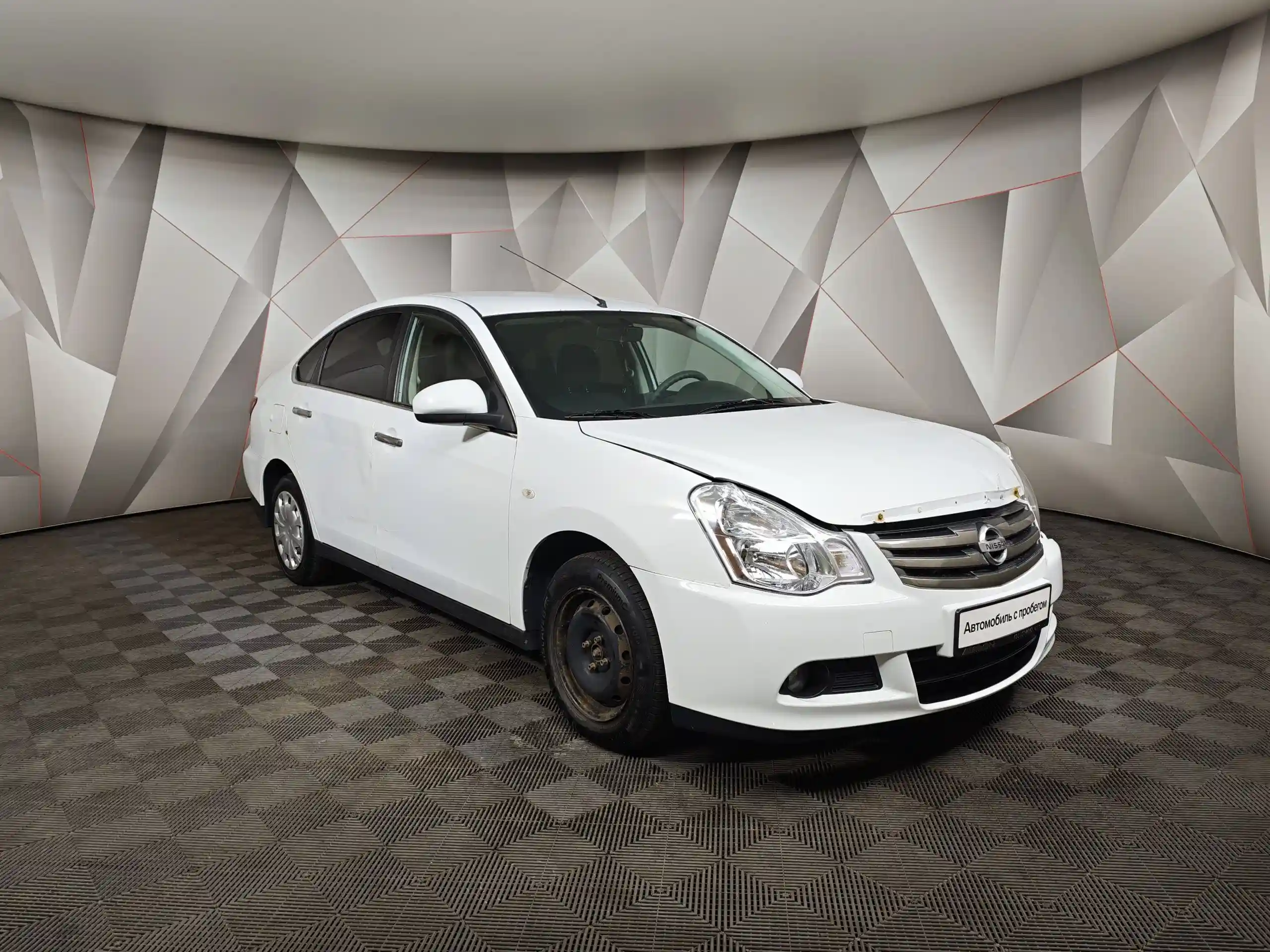 Nissan Almera 2015