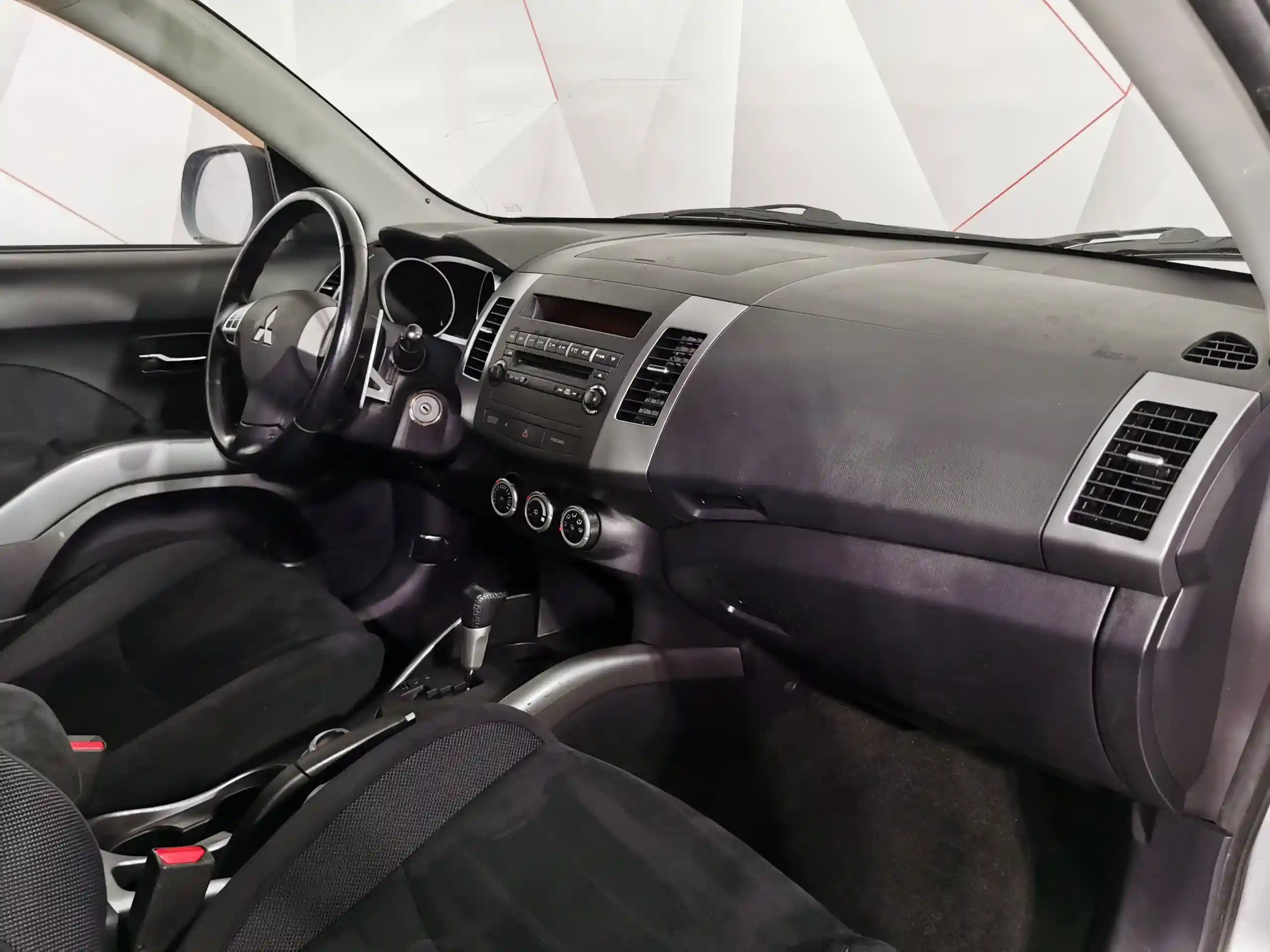 Mitsubishi Outlander 2008