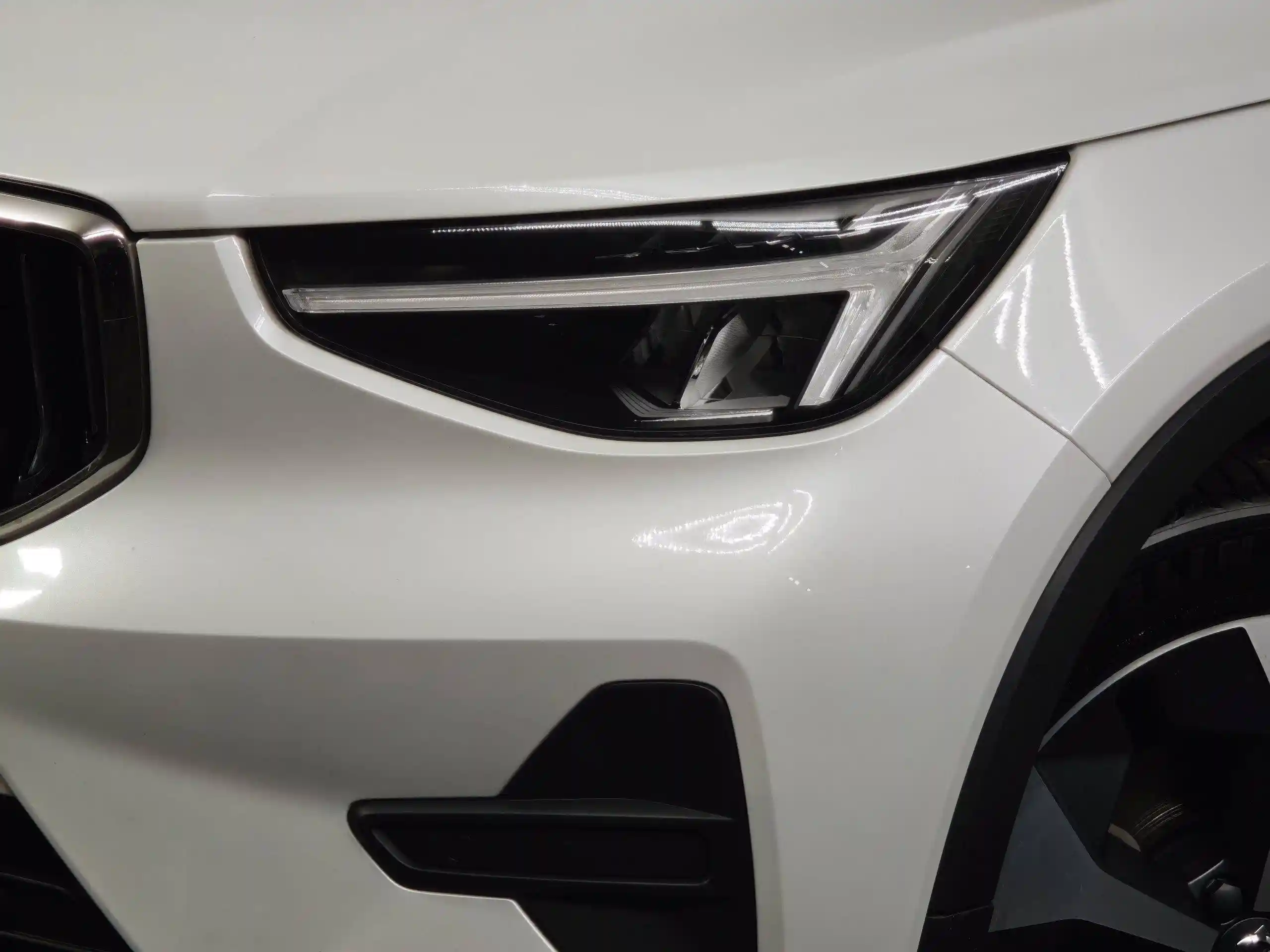 Volvo XC40 2023