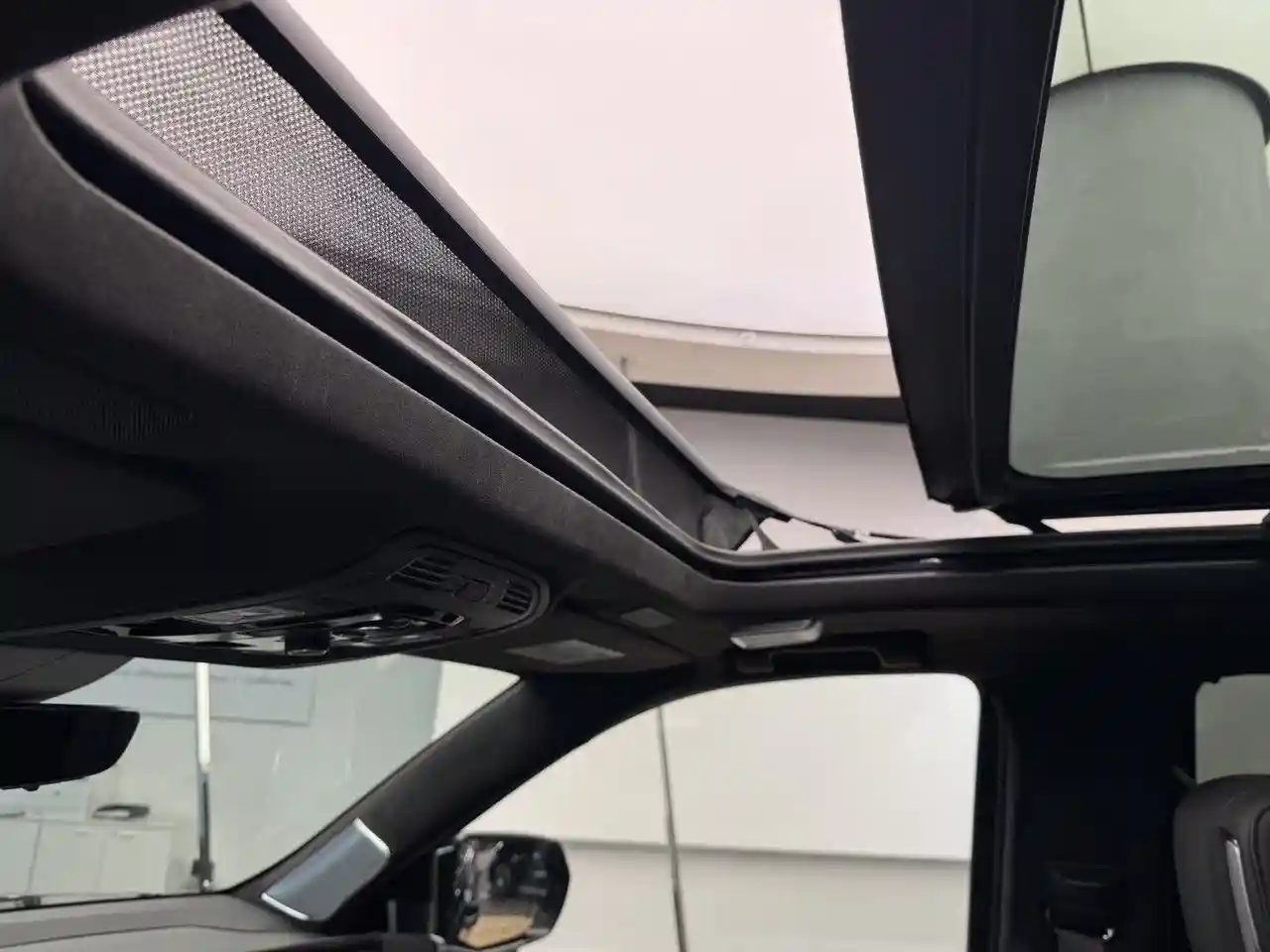 Cadillac Escalade 2025