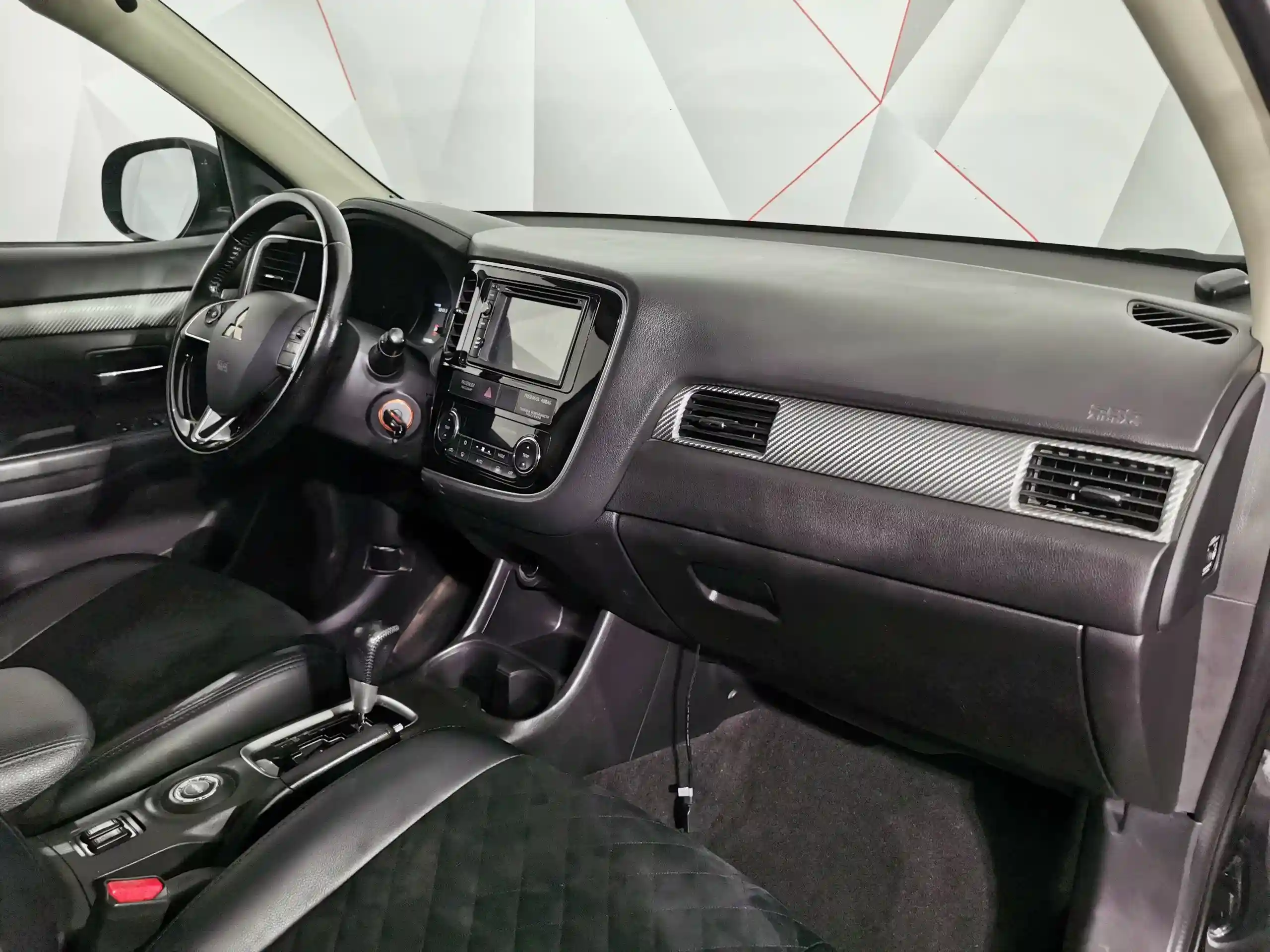 Mitsubishi Outlander 2016
