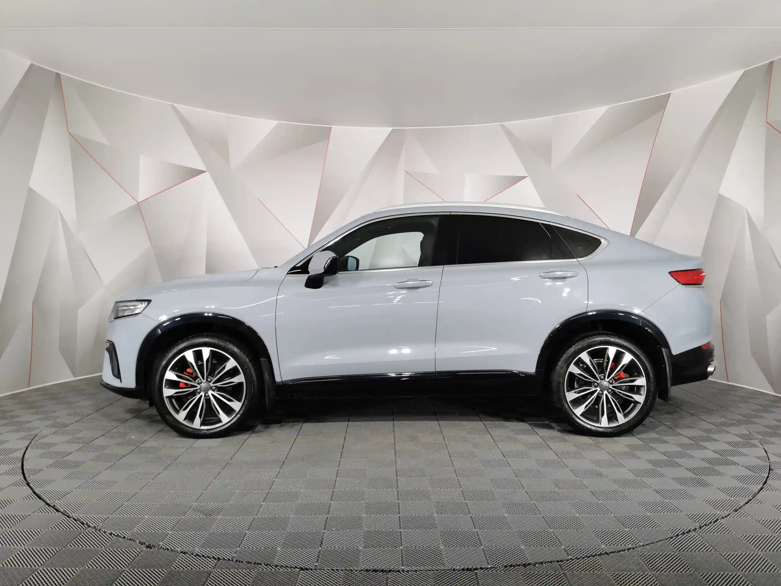 Geely Tugella 2024