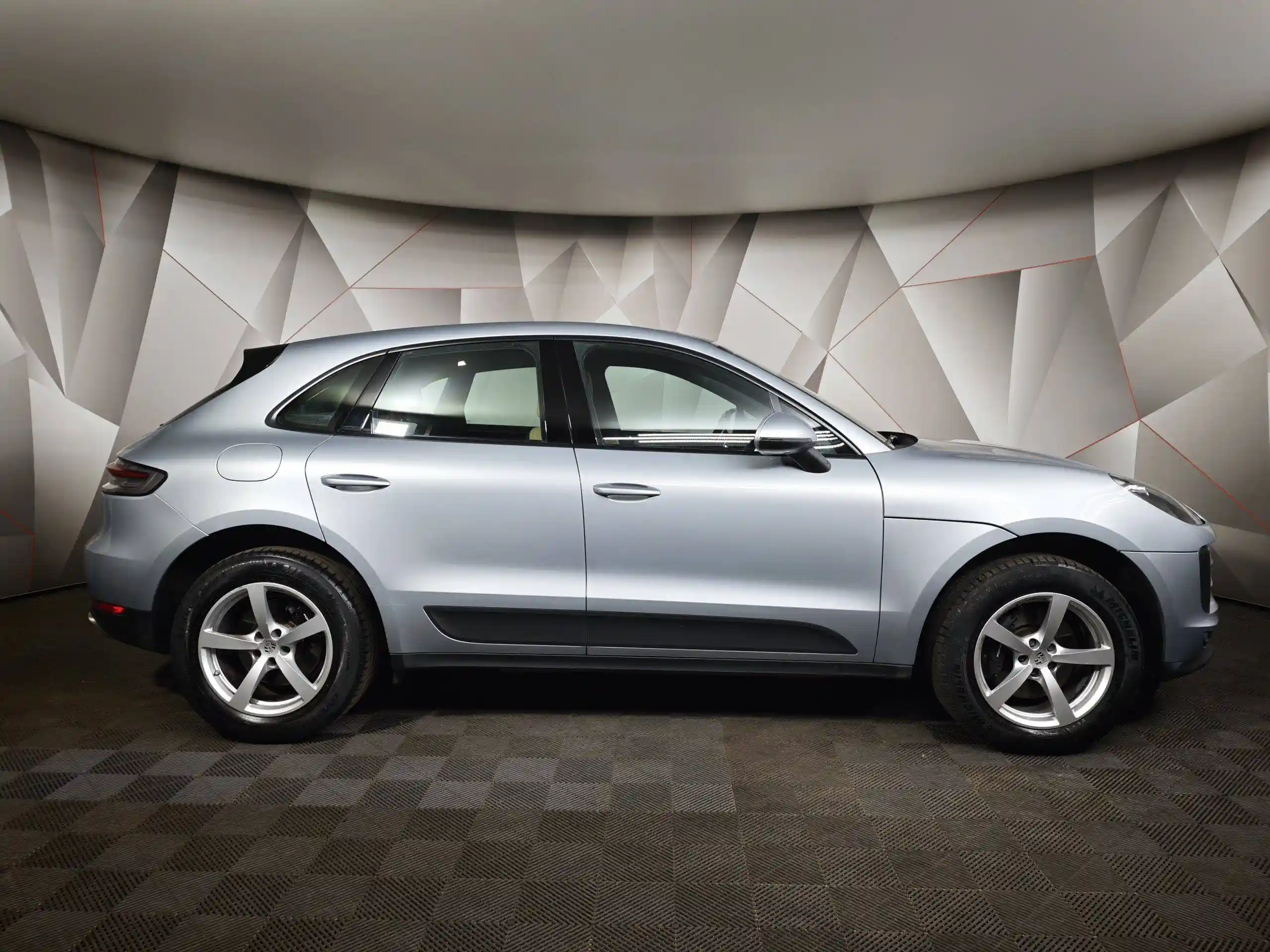 Porsche Macan 2020