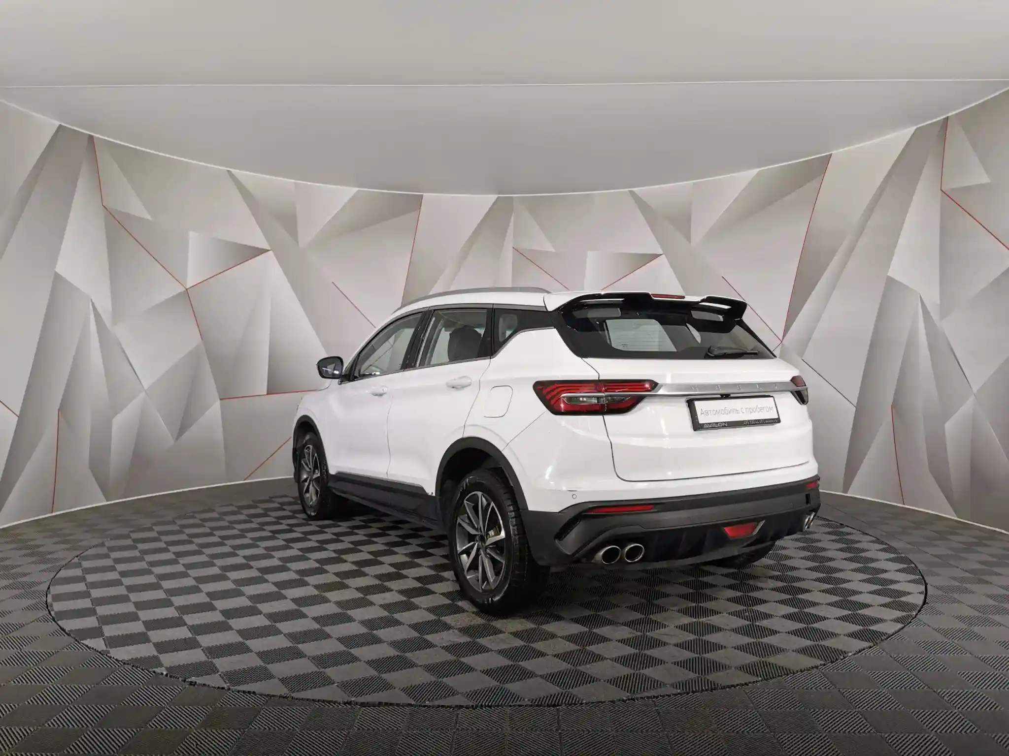 Geely Coolray 2022