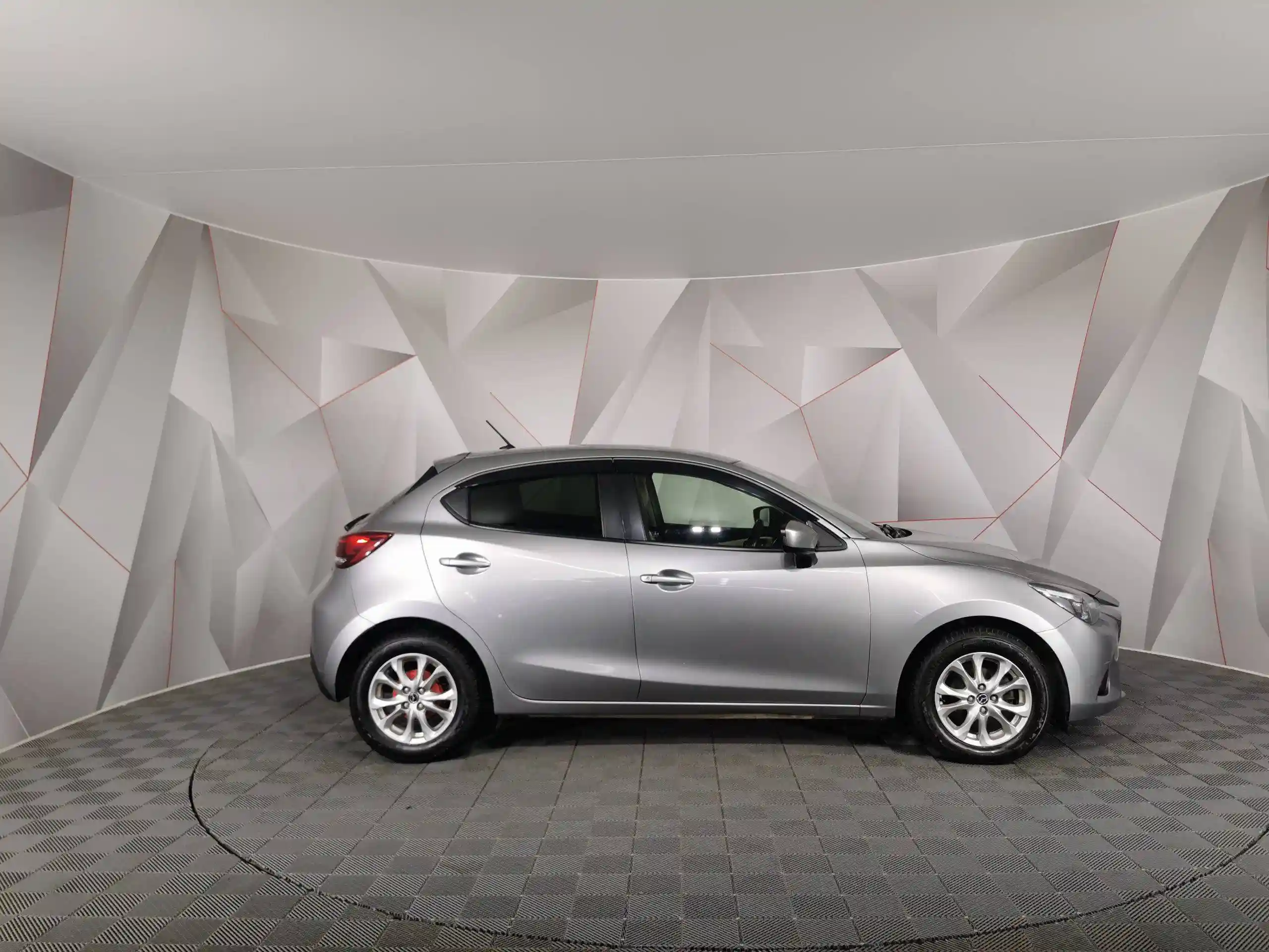 Mazda Demio 2015