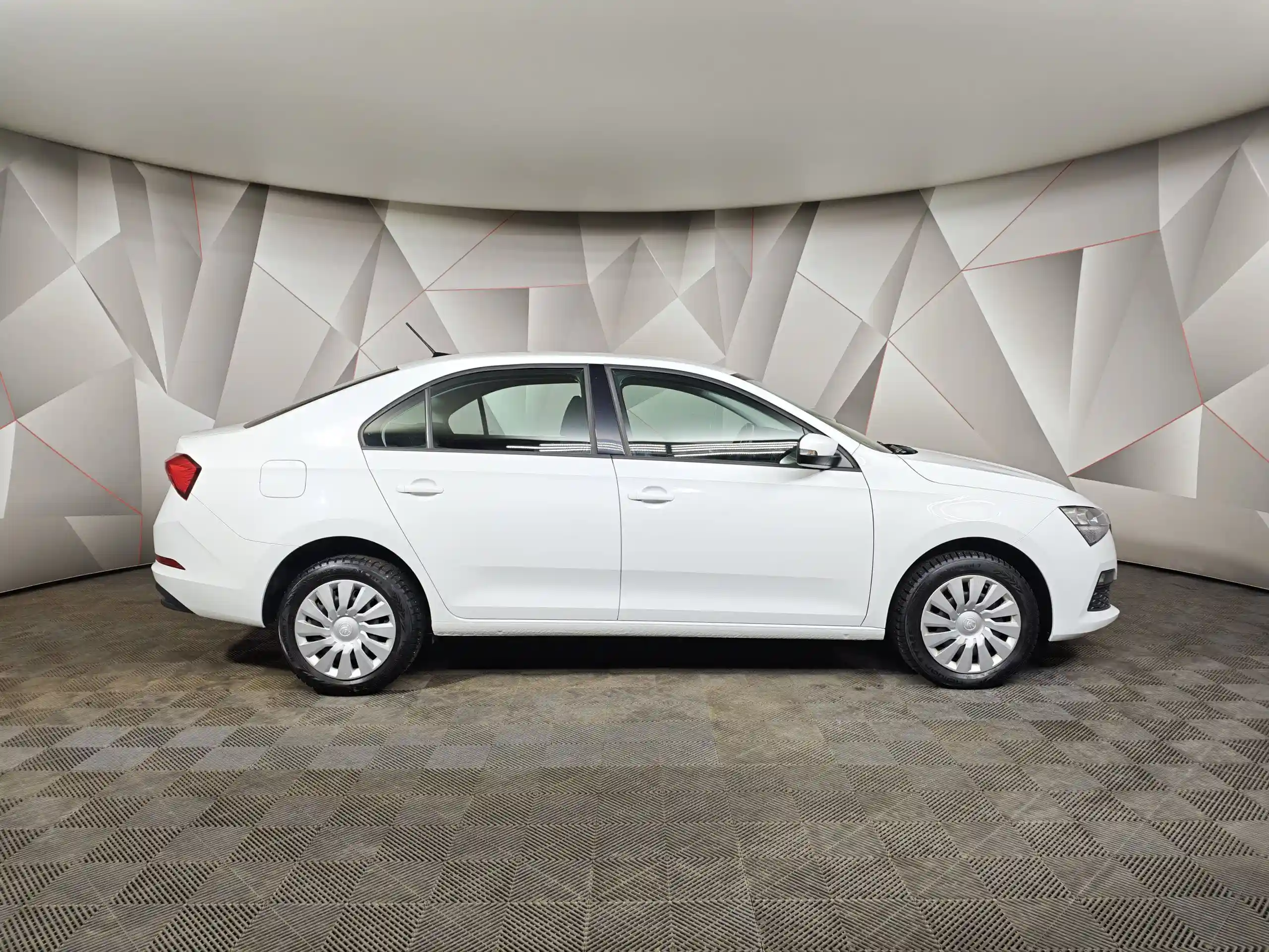 Skoda Rapid 2021