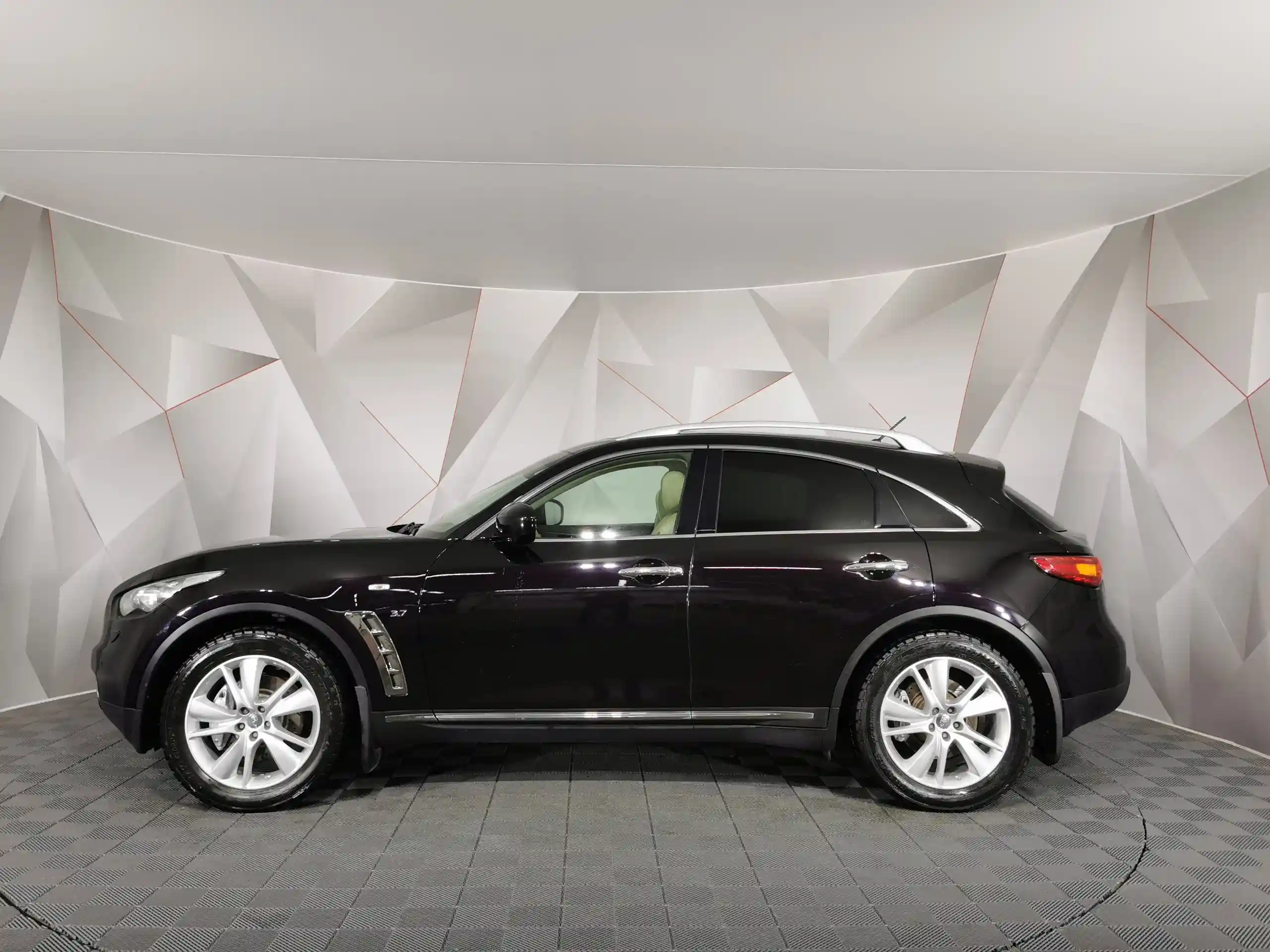 Infiniti QX70 2017