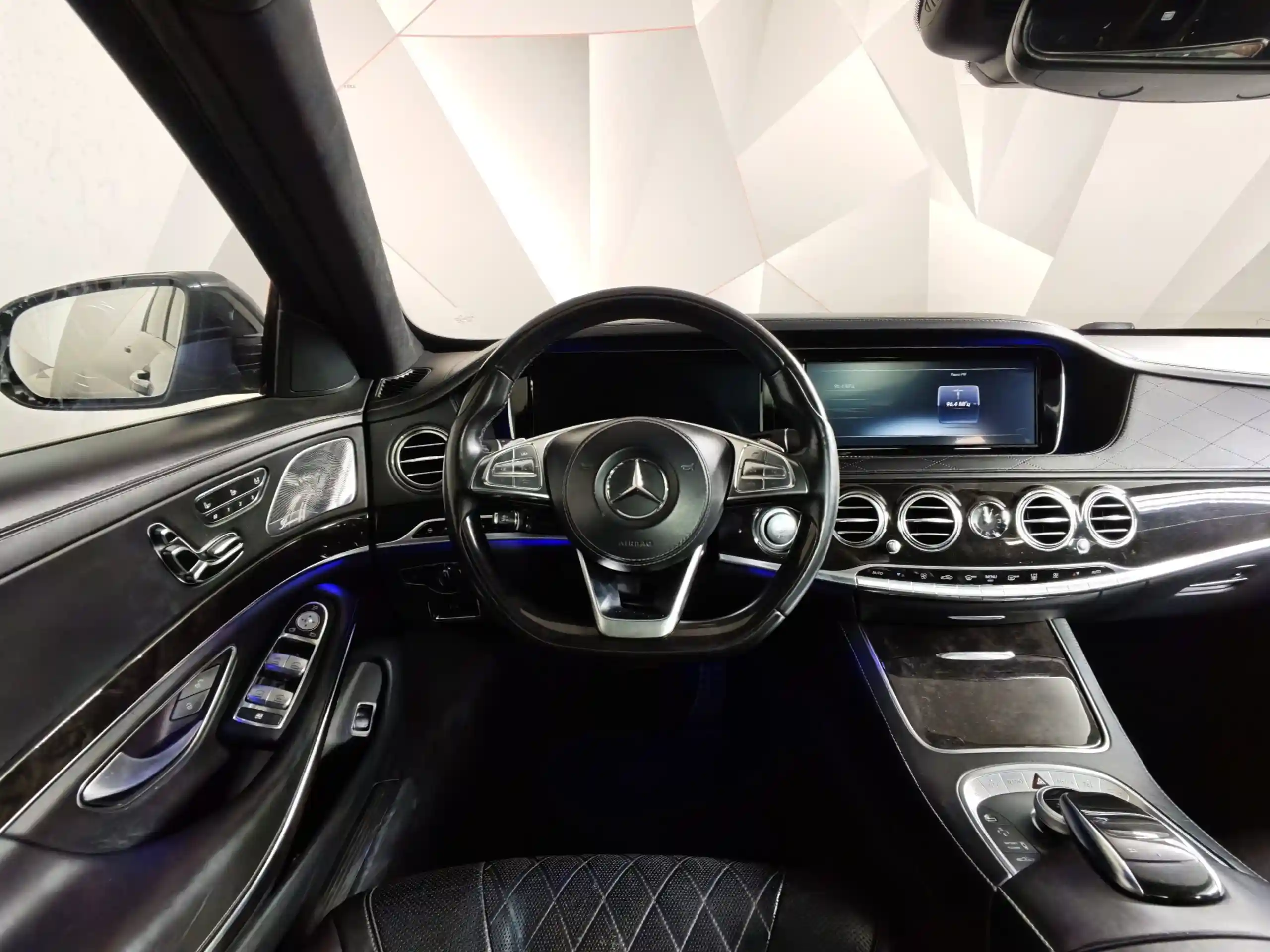 Mercedes-Benz S-Класс 2015