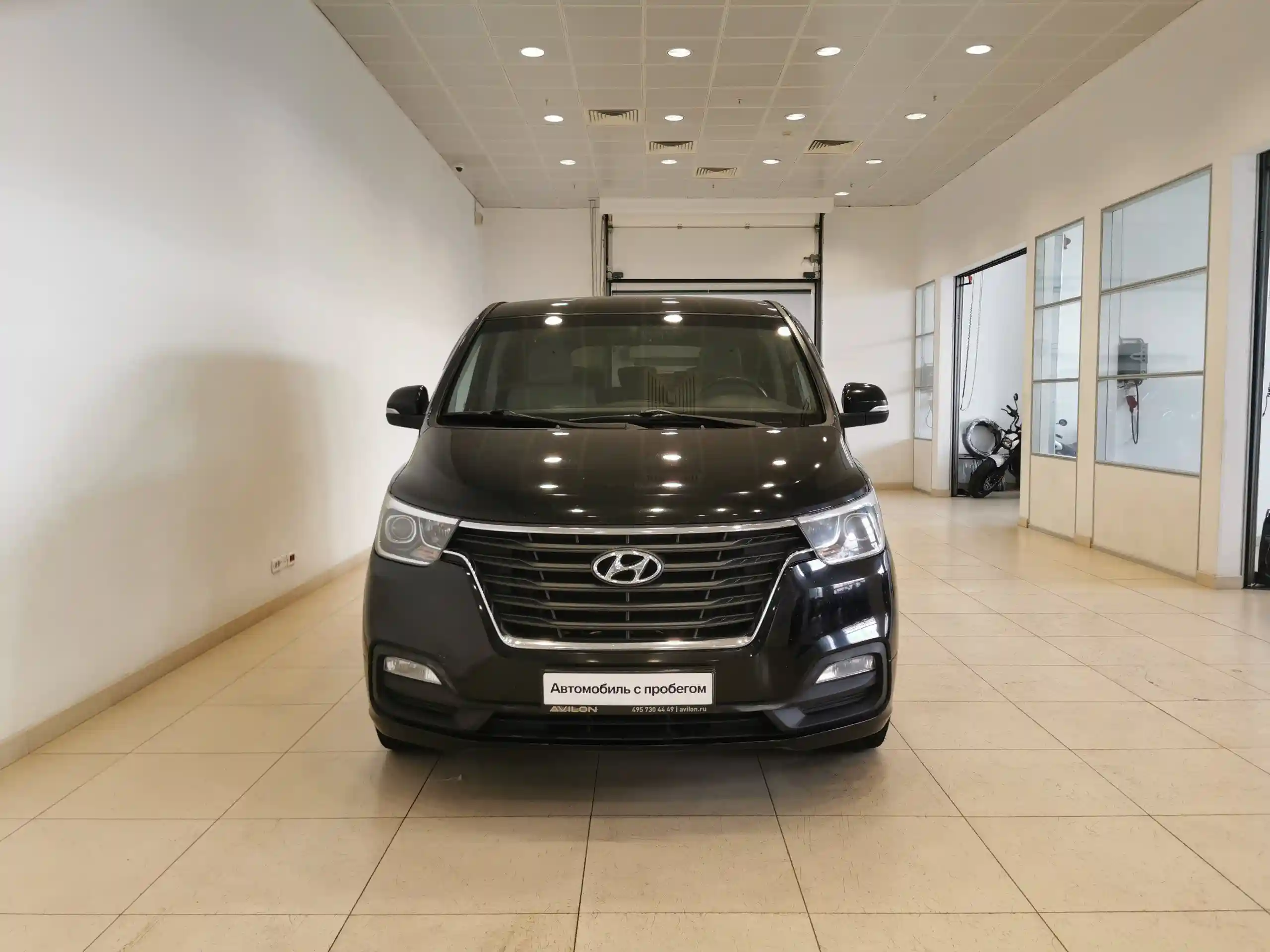 Hyundai H-1 2019