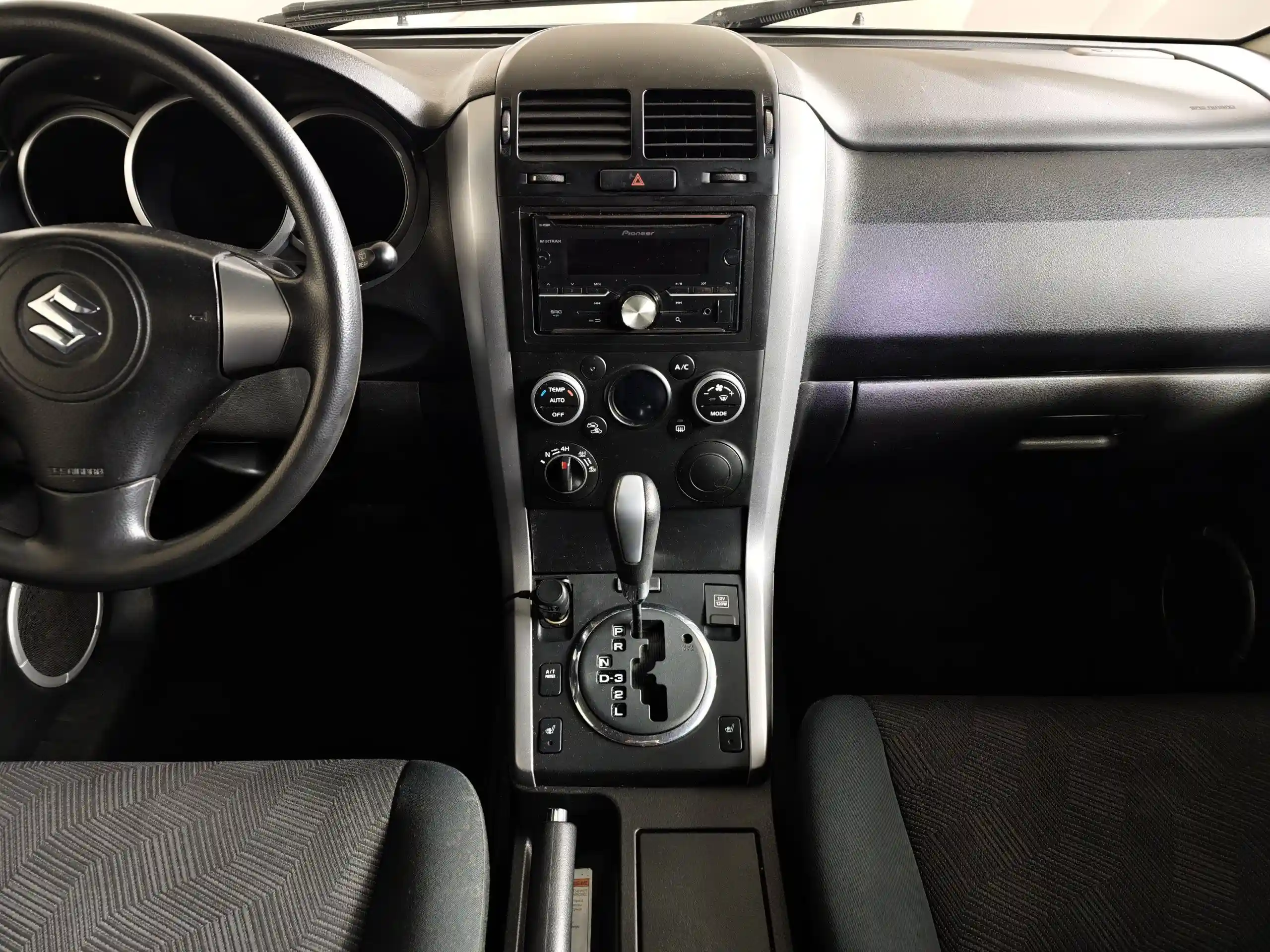 Suzuki Grand Vitara 2014
