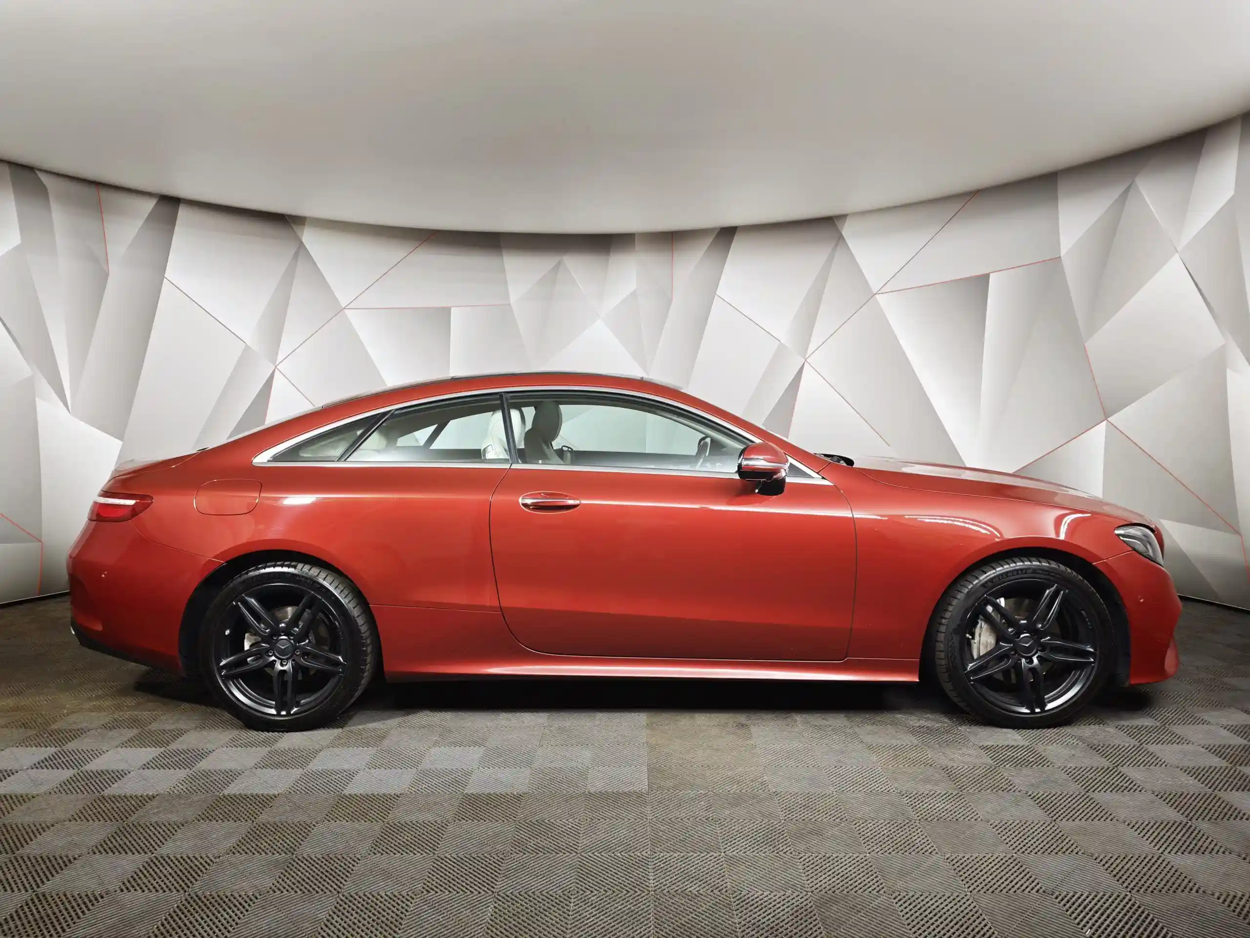 Mercedes-Benz E-Класс 2018