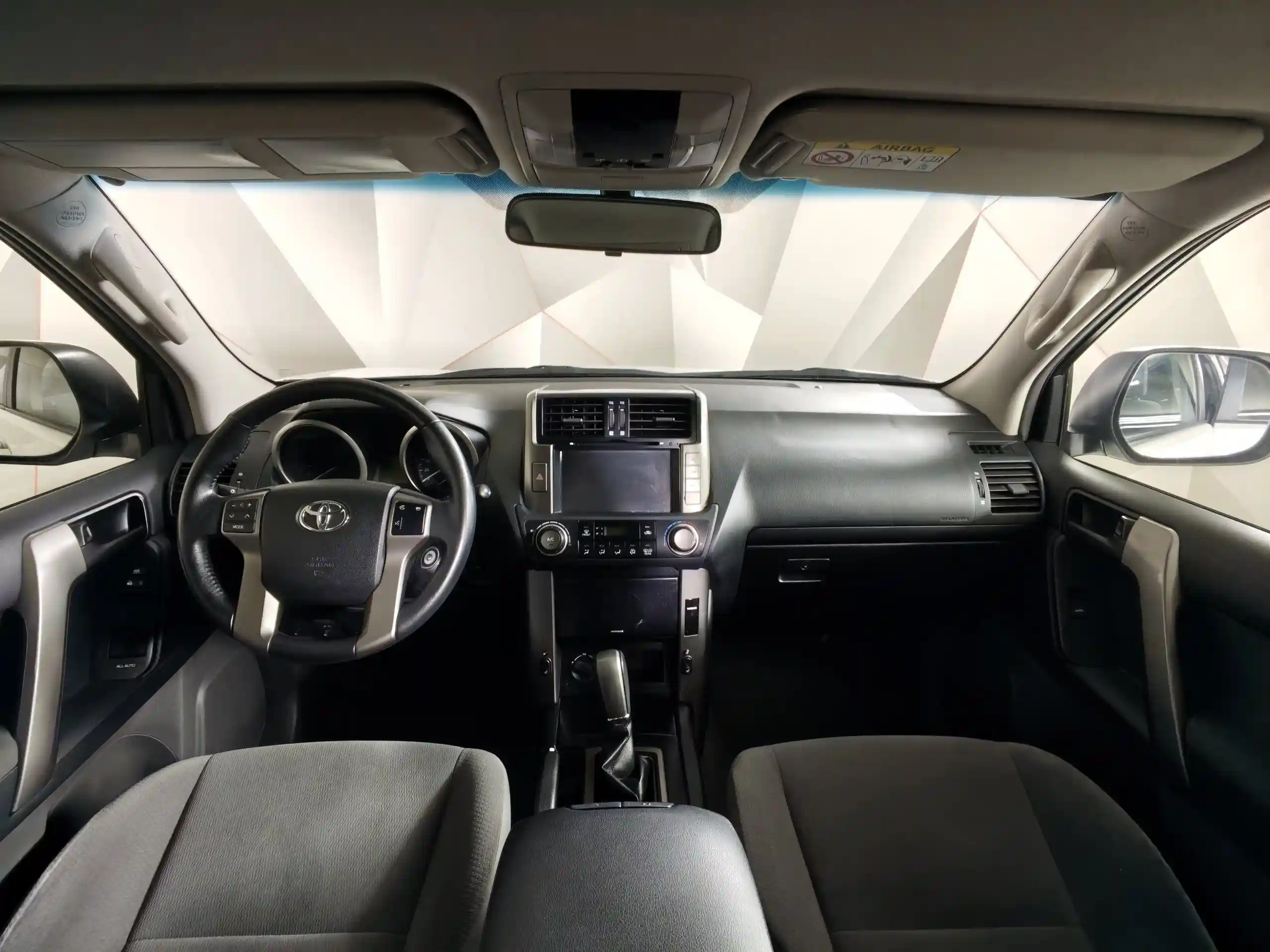 Toyota Land Cruiser Prado 2013