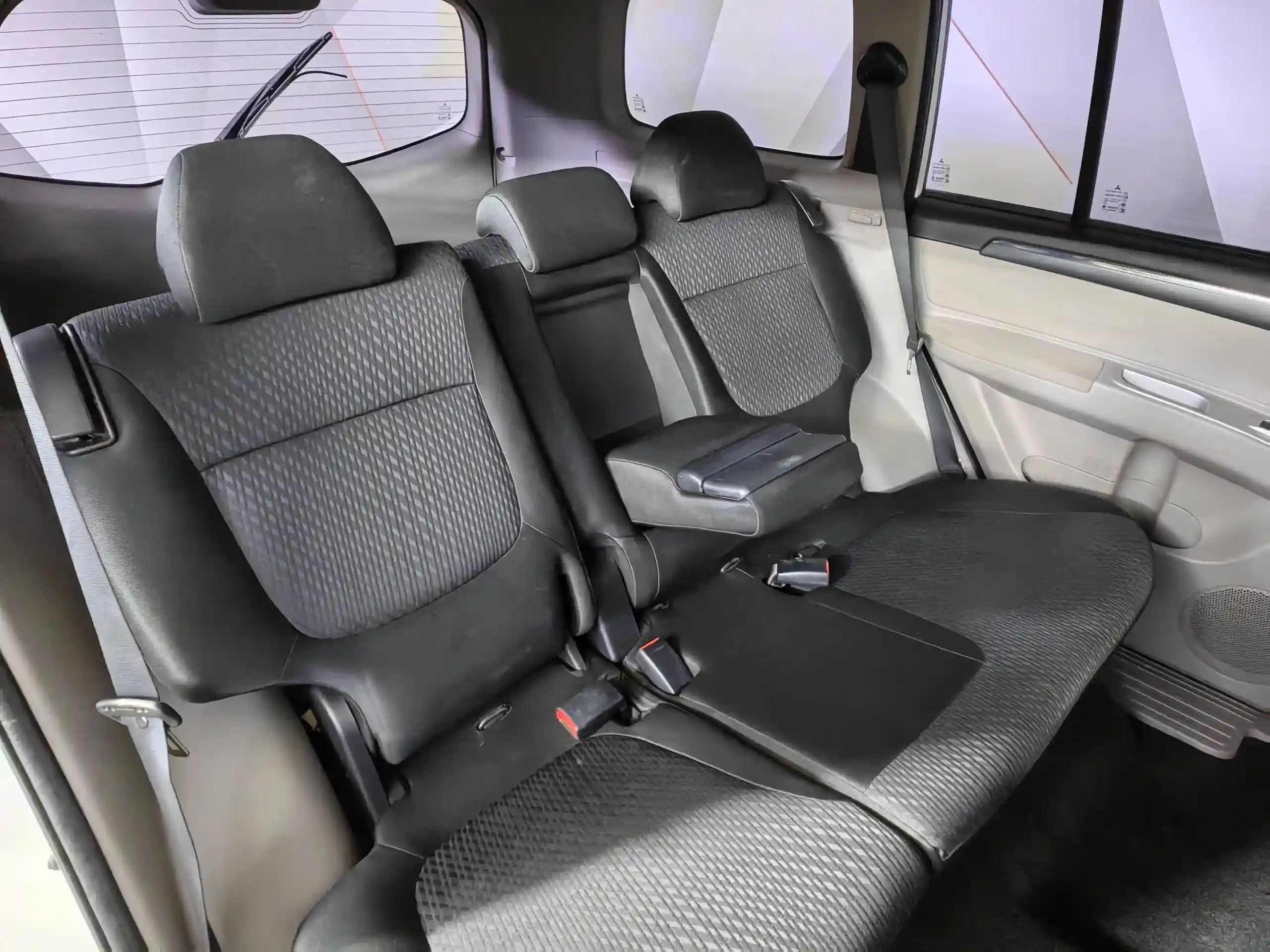 Mitsubishi Pajero Sport 2014